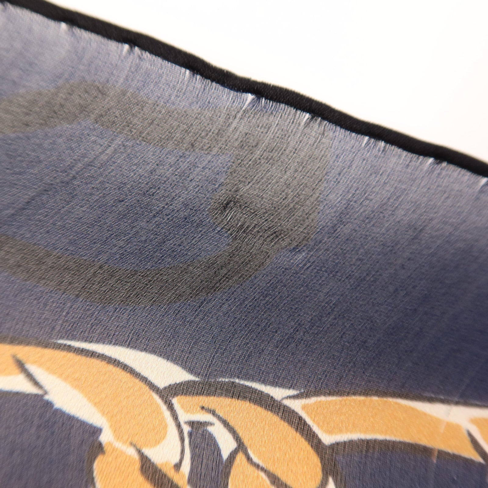 CHANEL 絲質Scarf絲巾