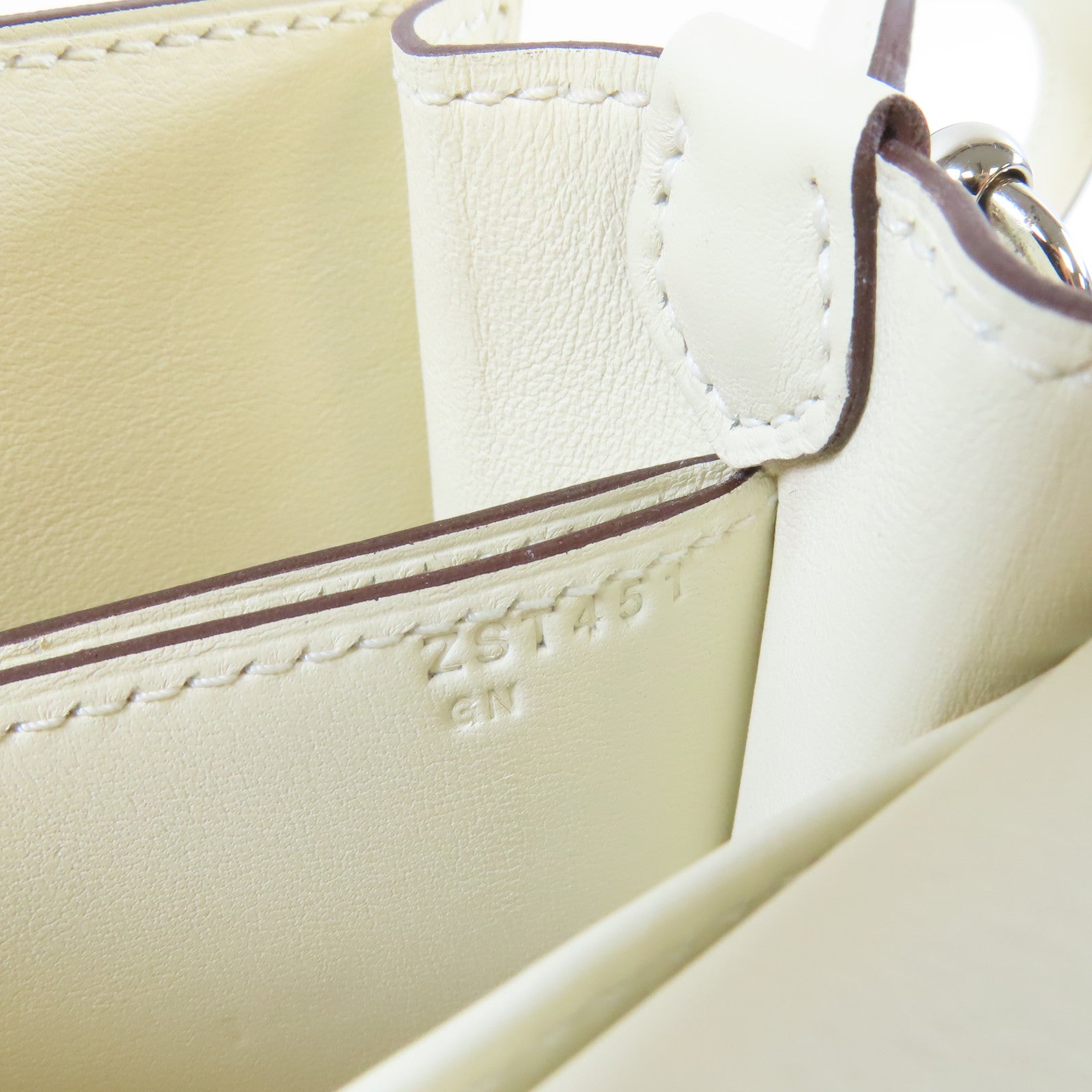 HERMES 【激減優惠】Swift皮革Mini Roulis Circuit銀扣肩背袋Nata奶油白色/Lime萊姆色