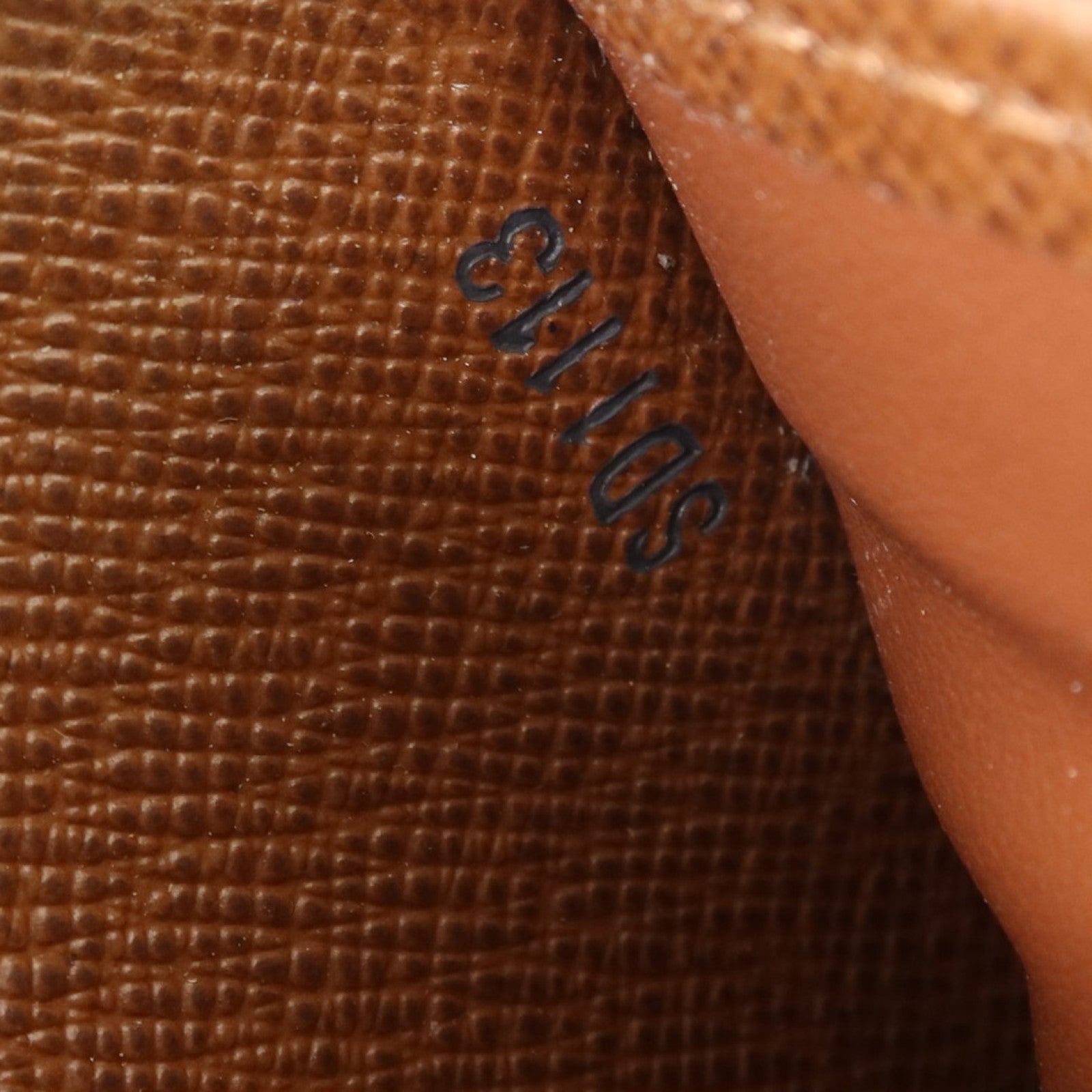 LOUIS VUITTON Monogram Zippy Wallet金扣長錢包
