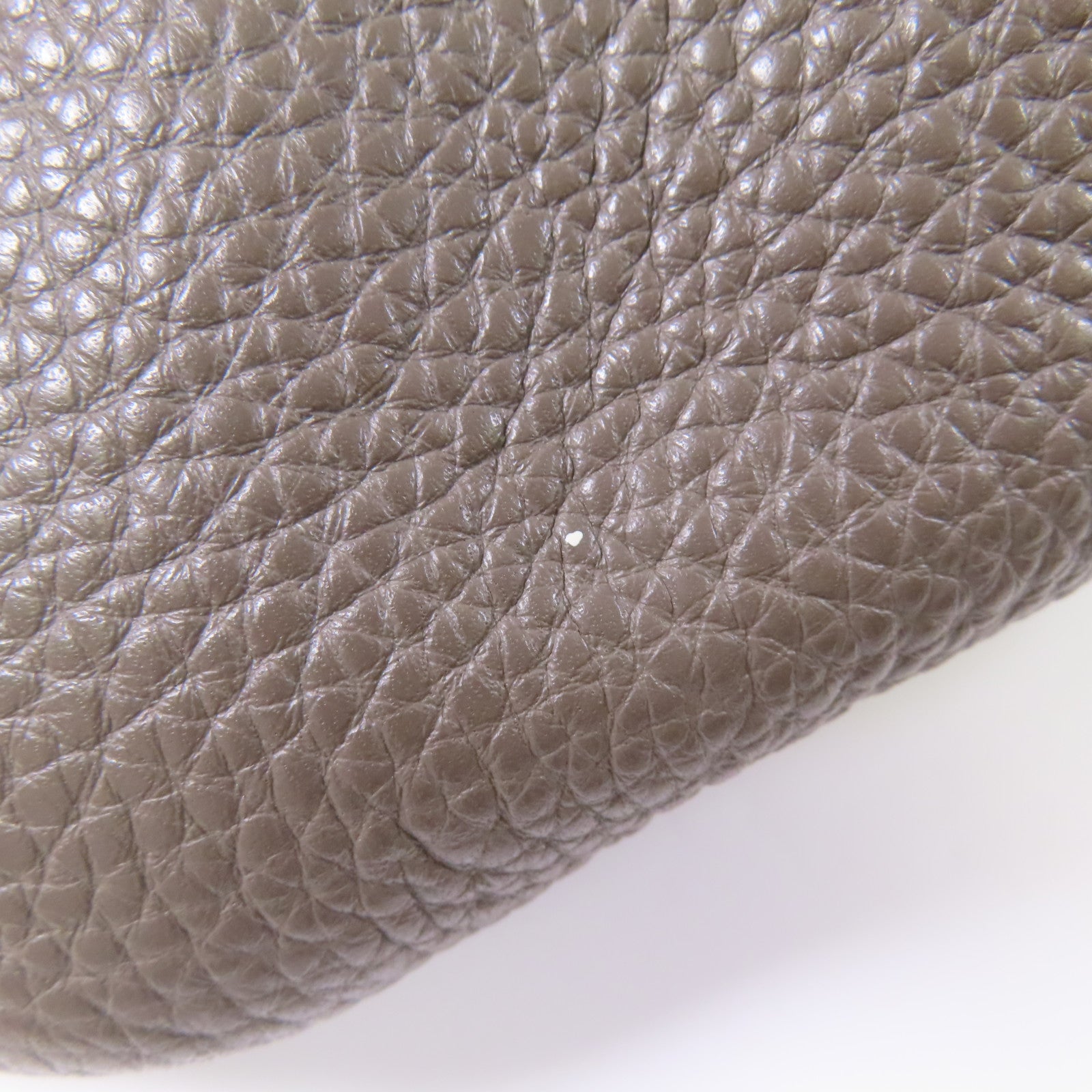 PRADA 牛皮皮革Shoulder Bag銀扣肩背袋