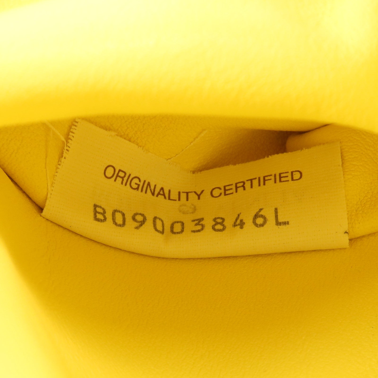 BOTTEGA VENETA 羊皮皮革Pouch Shoulder肩背袋