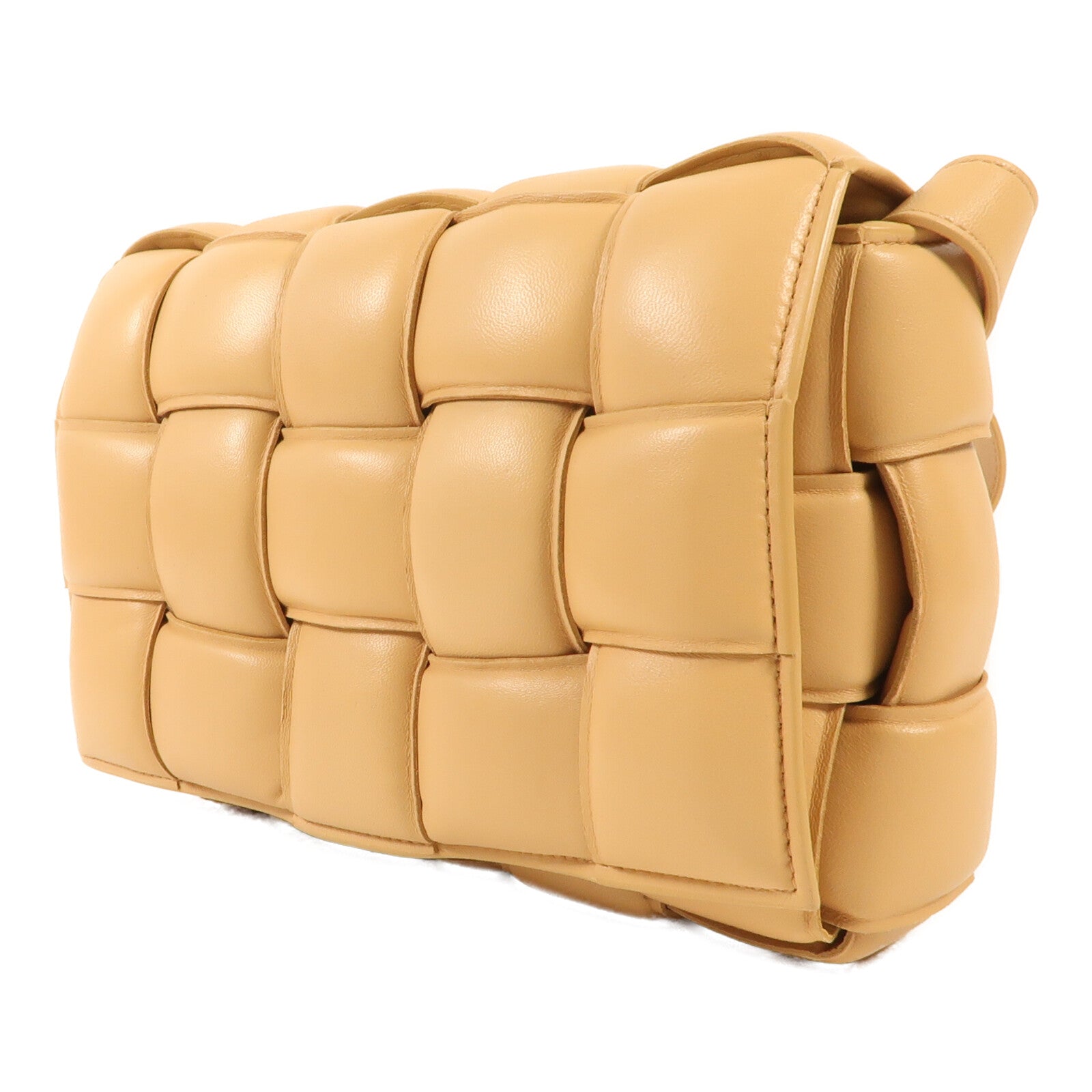 BOTTEGA VENETA 羊皮皮革Padded Cassette金扣肩背袋