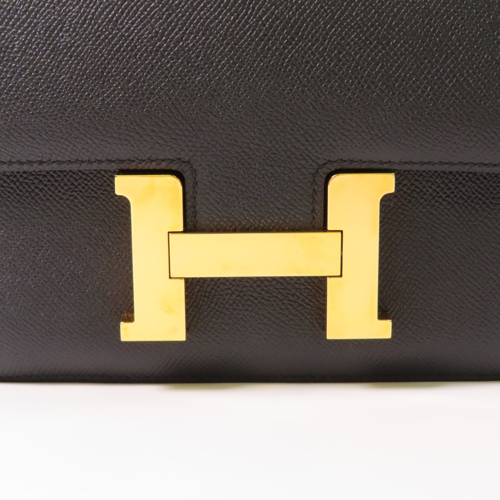 HERMES Epsom皮革Constance 24金扣肩背袋Noir