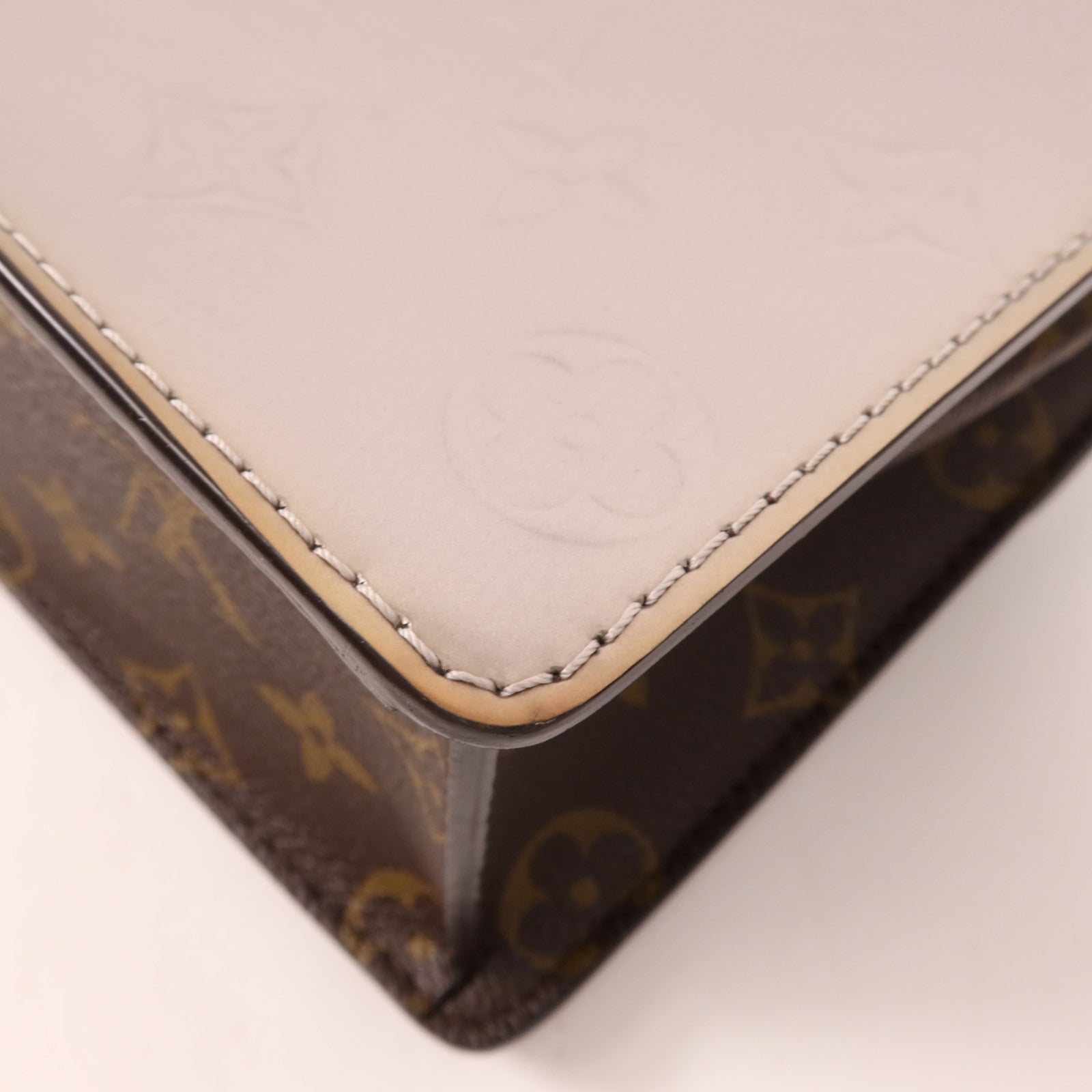 LOUIS VUITTON Vernis Spring Street金扣手挽肩背兩用袋