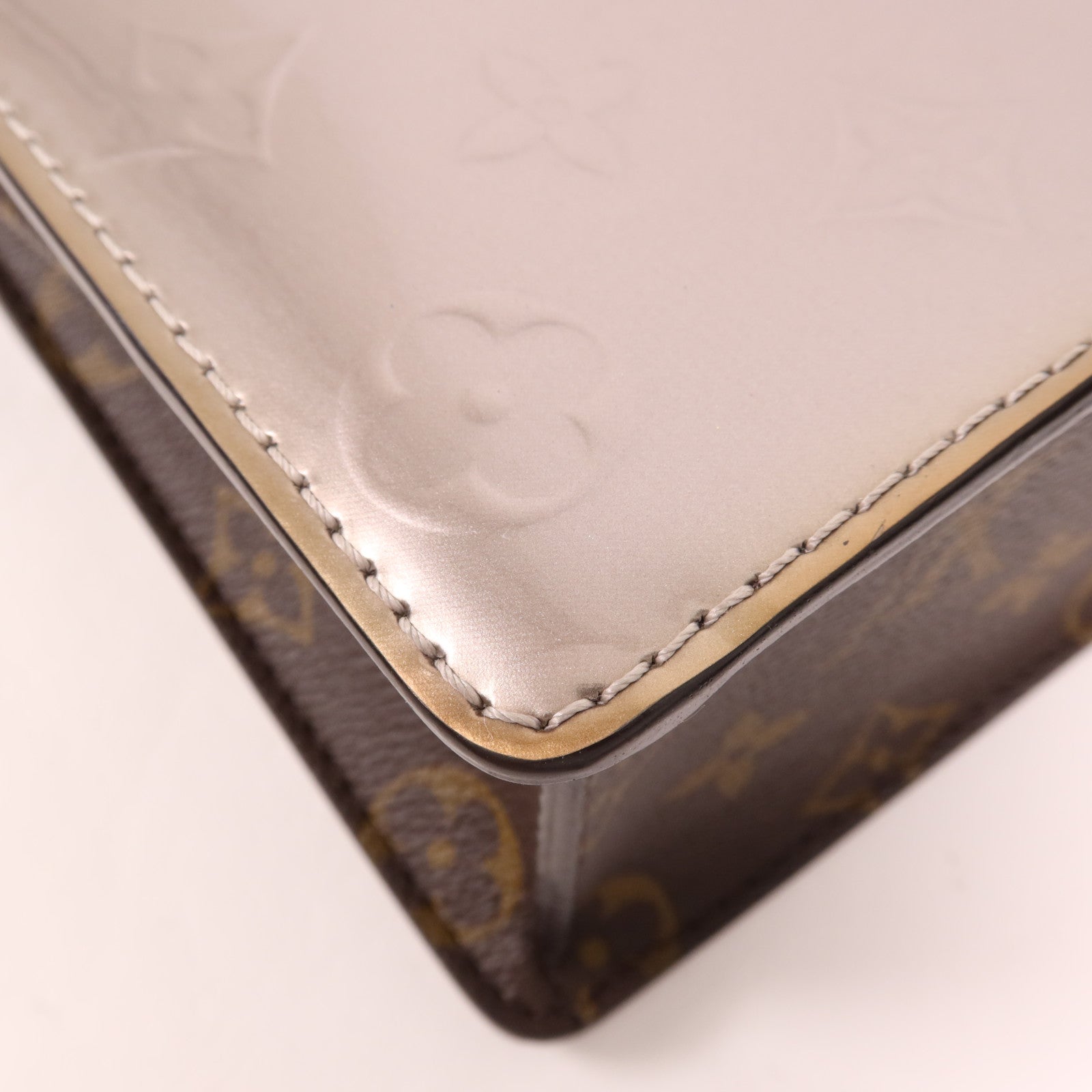 LOUIS VUITTON Vernis Spring Street金扣手挽肩背兩用袋