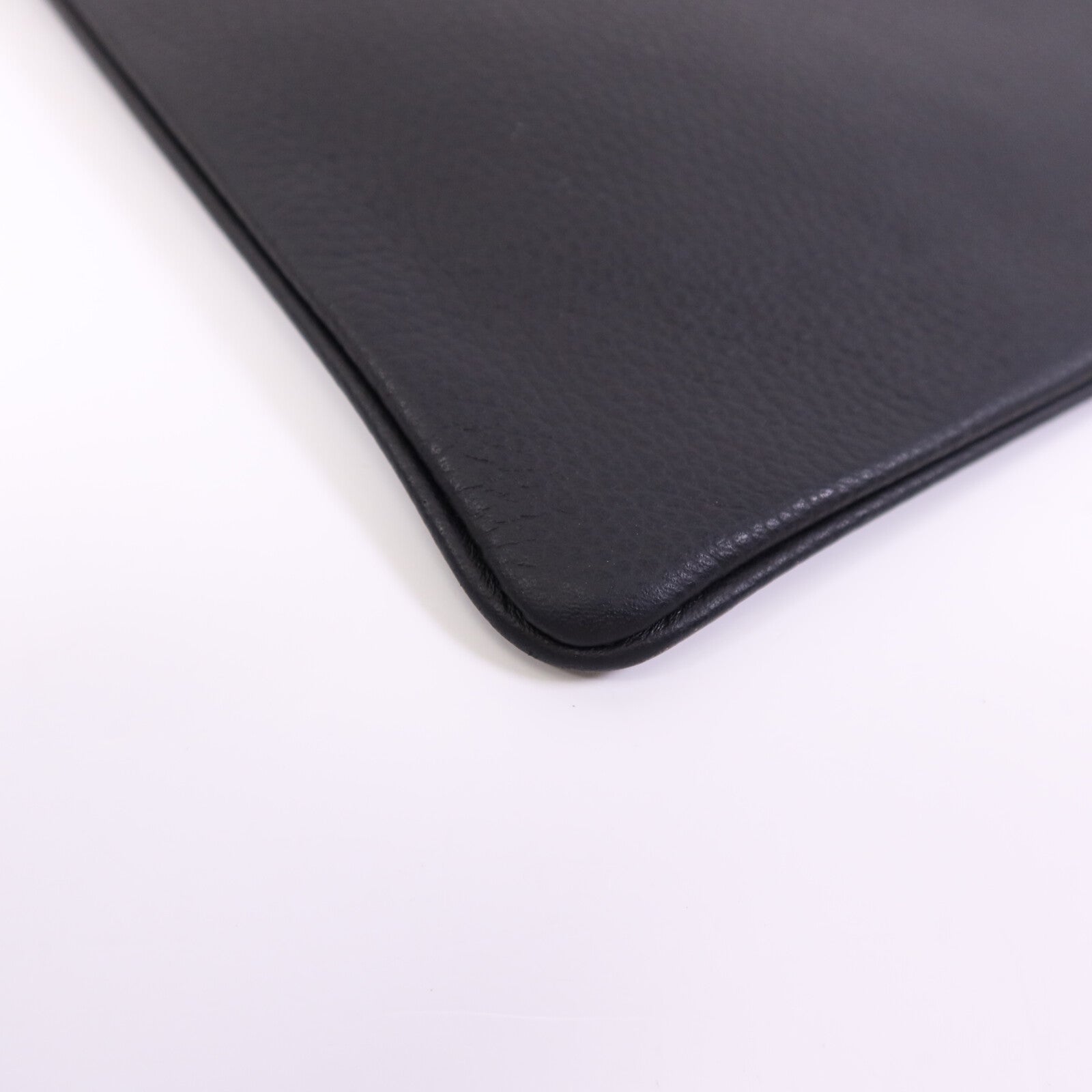 Dior 牛皮皮革Pouch銀扣手拿包