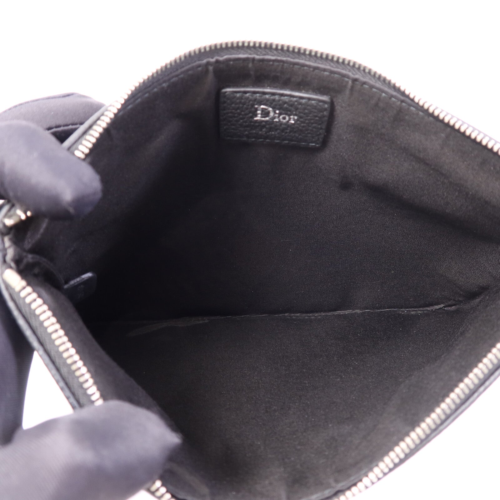 Dior 牛皮皮革Pouch銀扣手拿包