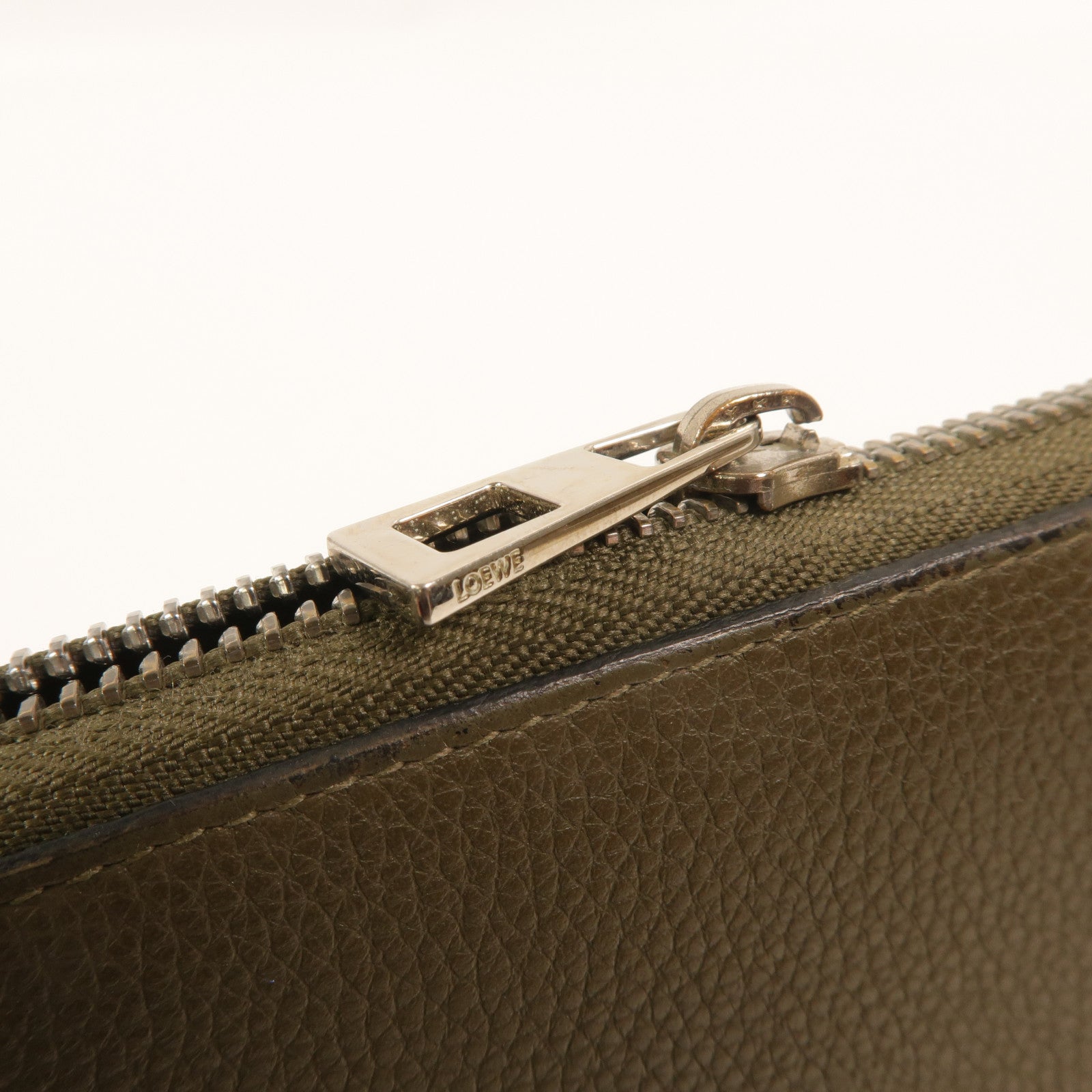 LOEWE 牛皮皮革Puzzle長錢包