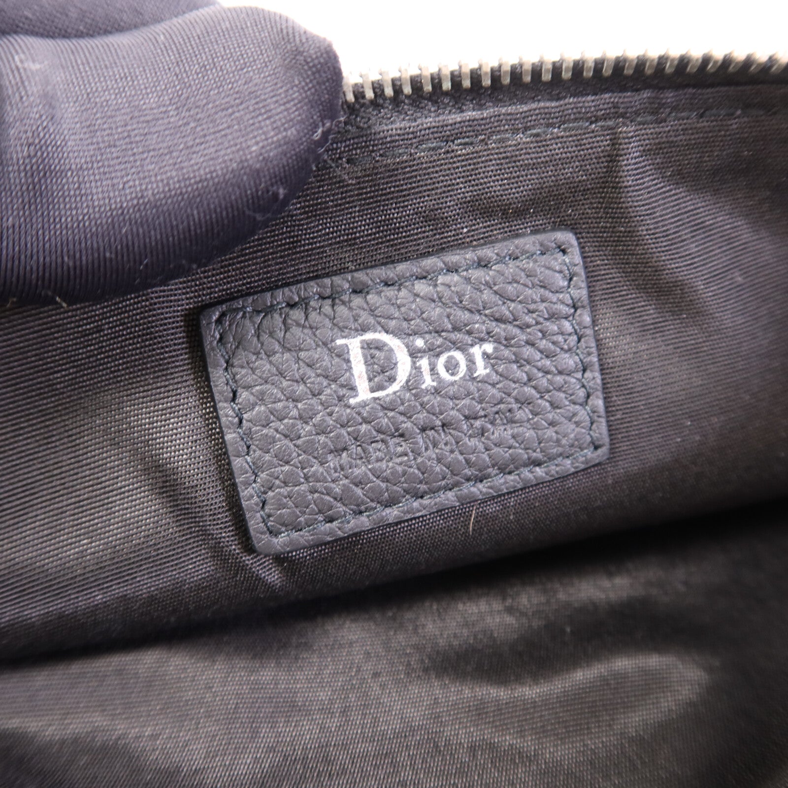 Dior 牛皮皮革Pouch銀扣手拿包