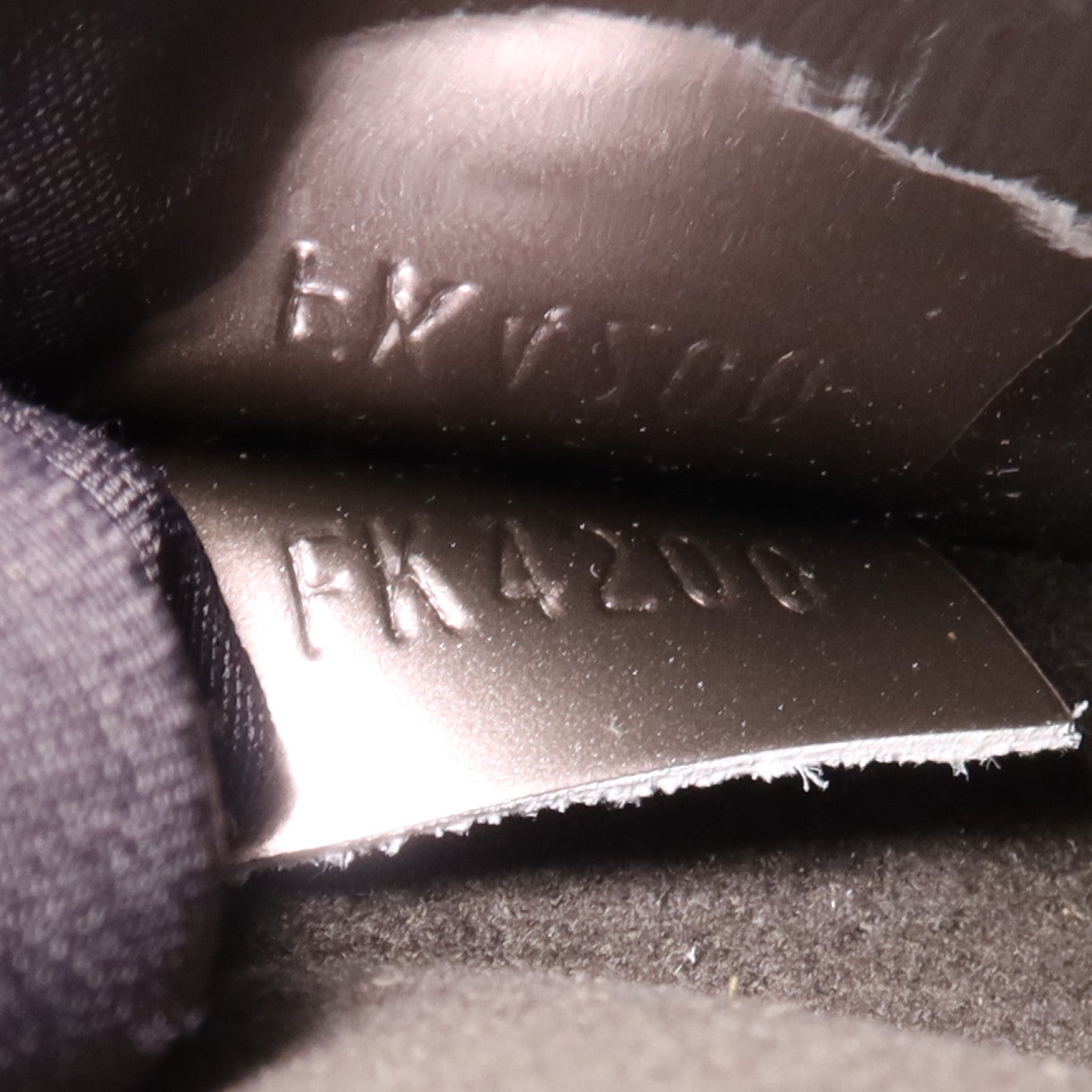 LOUIS VUITTON Vernis Spring Street金扣手挽肩背兩用袋