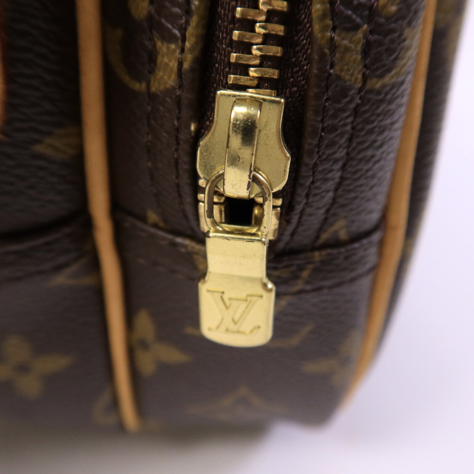 LOUIS VUITTON Monogram Reporter PM肩背袋