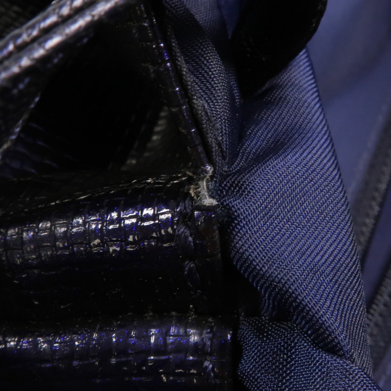 CHANEL 塗層帆布Paris Biarritz Tote Bag銀扣手挽袋