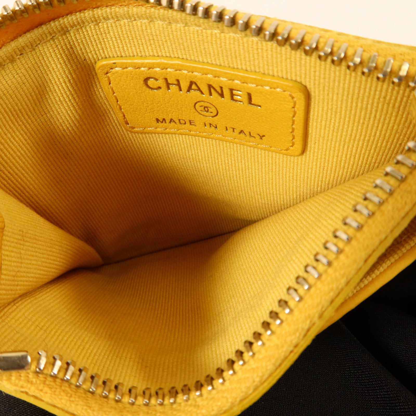 CHANEL 羊皮皮革Zip Card Case金扣卡片套