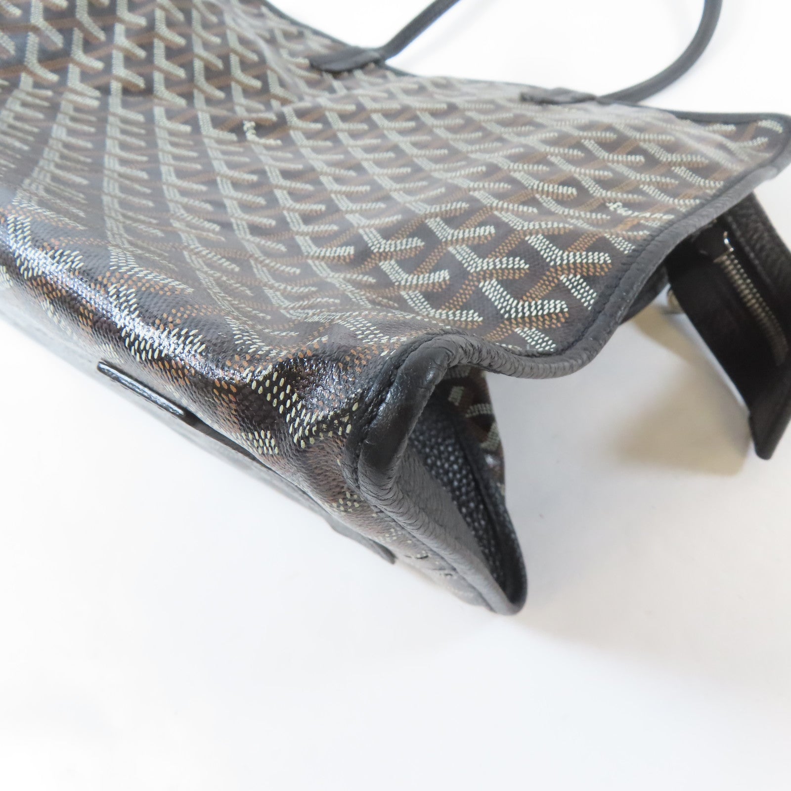 GOYARD 塗層帆布Sac Hardy Pet Carrier PM銀扣手挽袋啡色/黑色