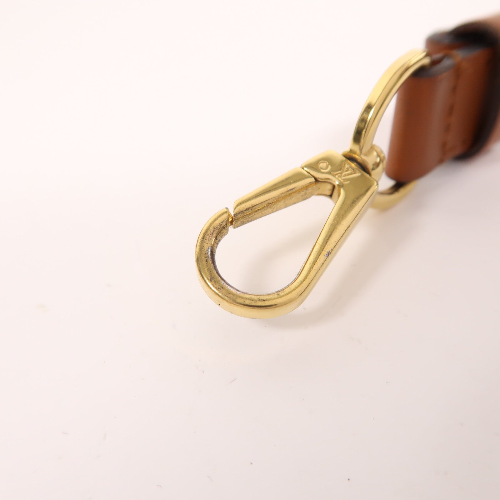 LOUIS VUITTON Monogram Reverse Dauphine MM金扣肩背袋