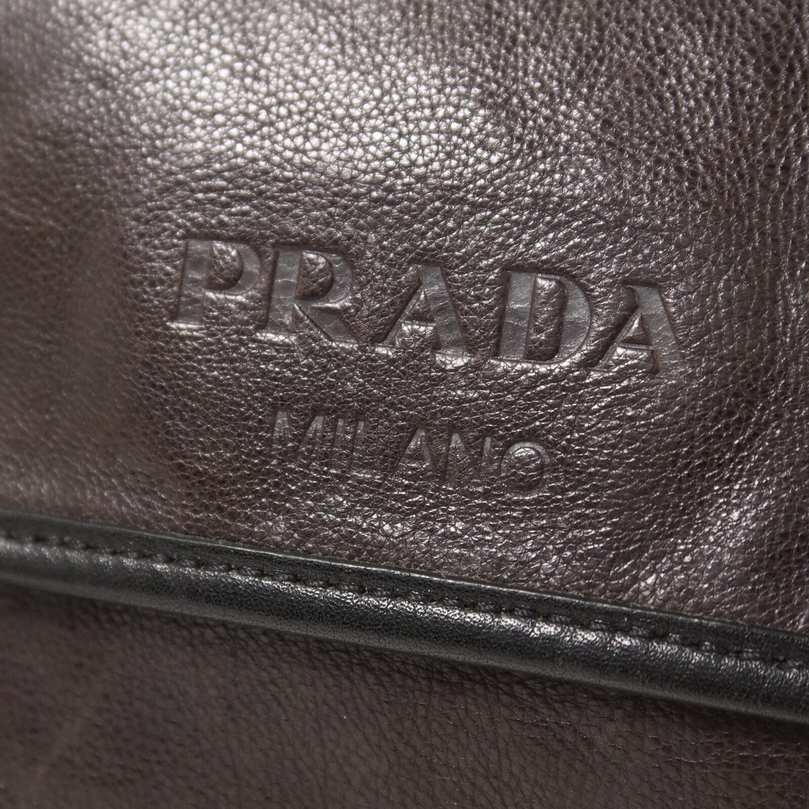 PRADA Cervo皮革Messenger Bag肩背袋