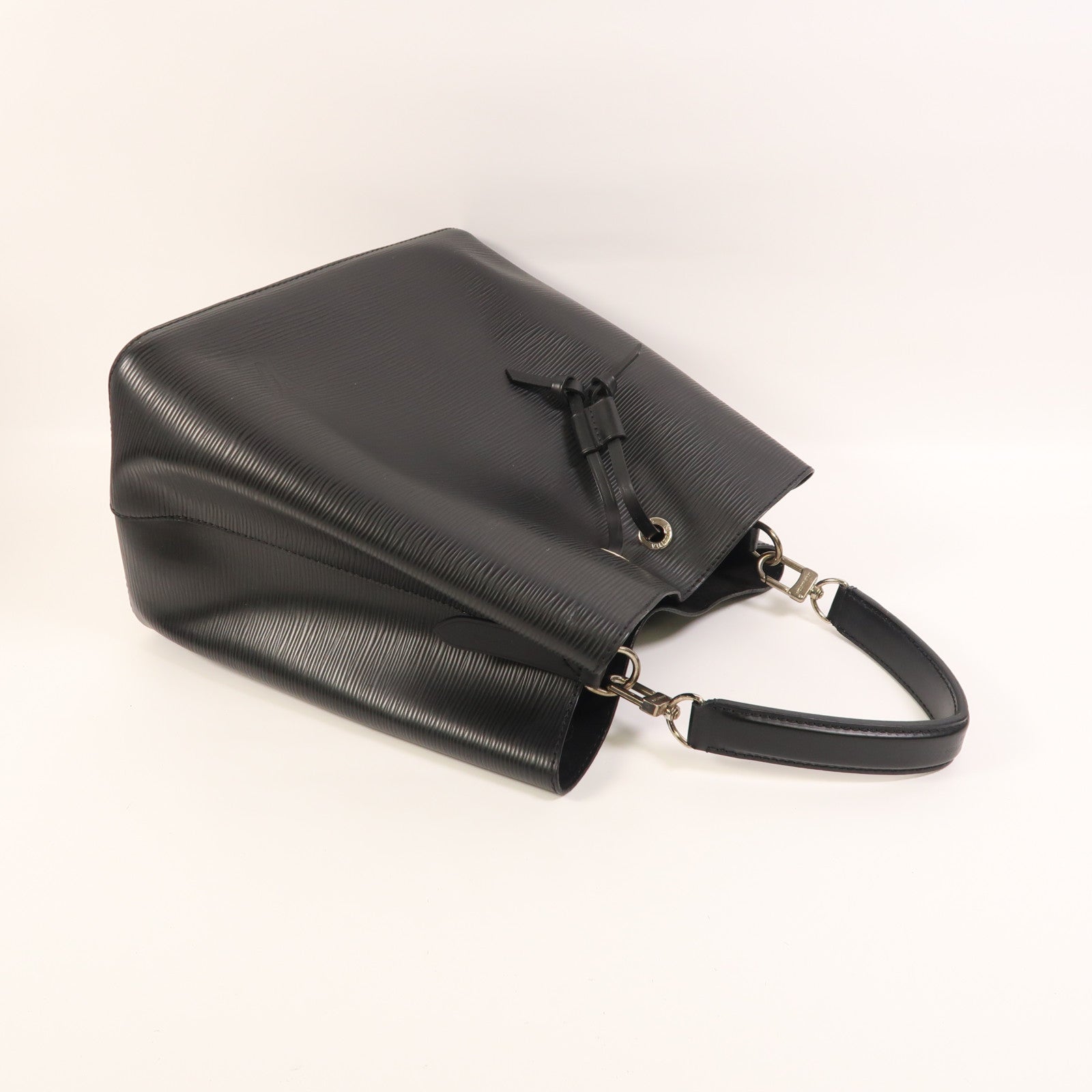 LOUIS VUITTON Epi Neo Noe MM銀扣手挽肩背兩用袋
