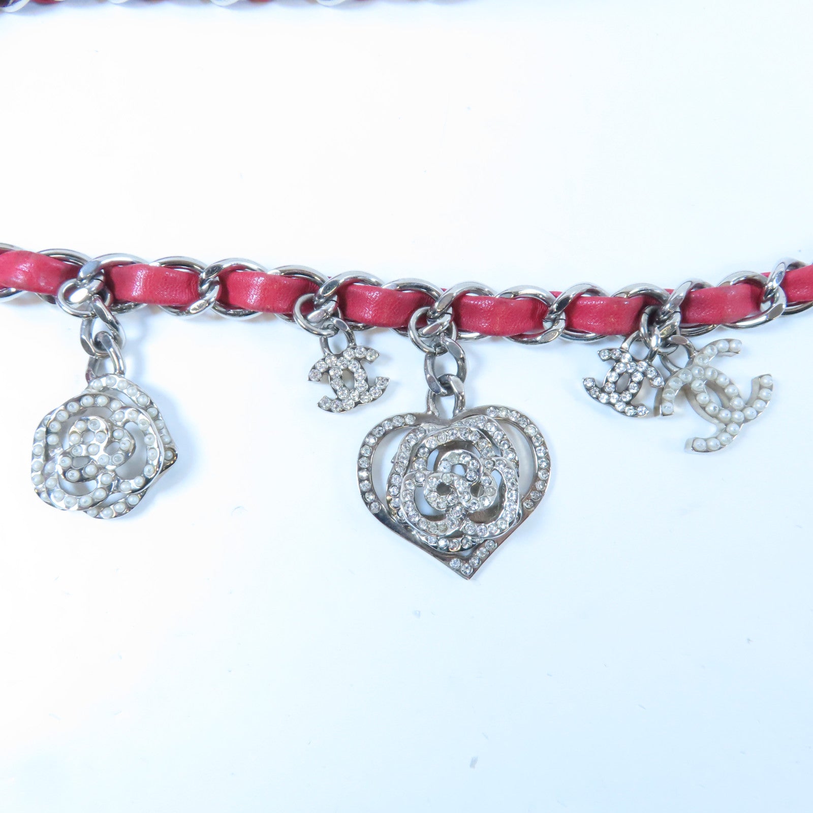 CHANEL 菱格羊皮皮革Valentine Hearts銀扣鏈帶肩背袋粉紅色/紅色