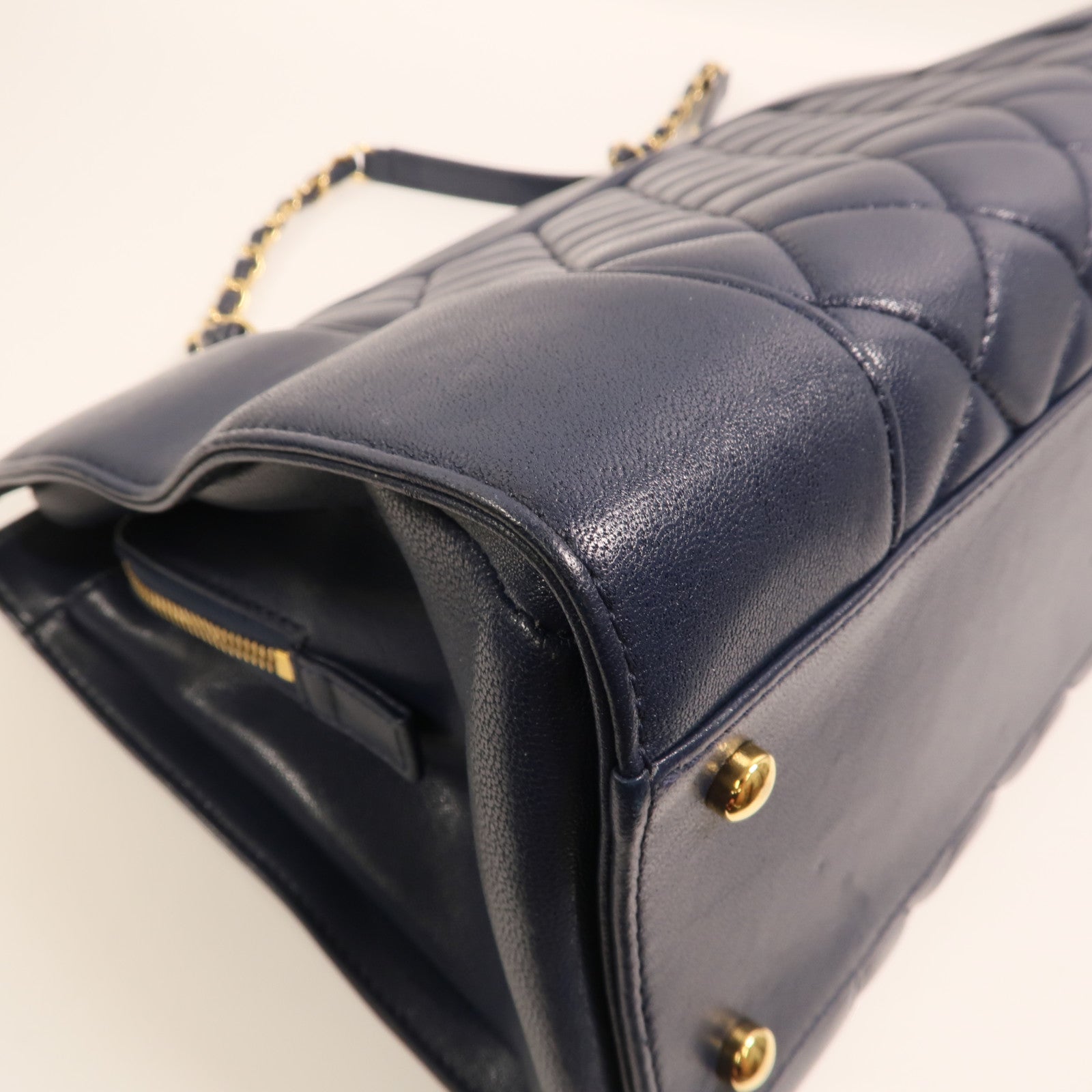 CHANEL 牛皮皮革Mademoiselle Vintage Tote金扣鏈帶肩背袋