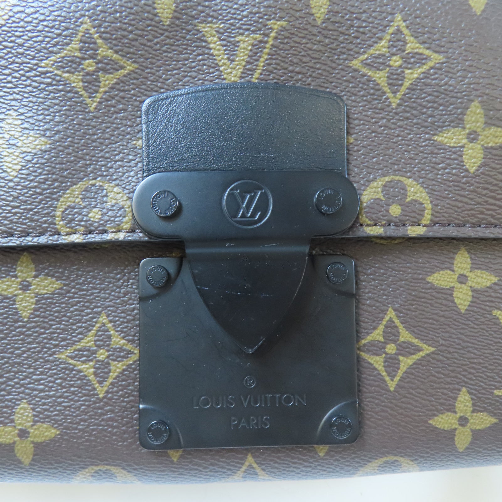 LOUIS VUITTON Monogram Slock Messenger黑扣手挽肩背兩用袋啡色