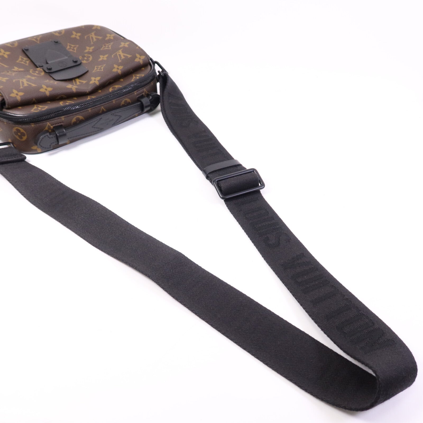 LOUIS VUITTON Monogram S Lock Messenger手挽肩背兩用袋