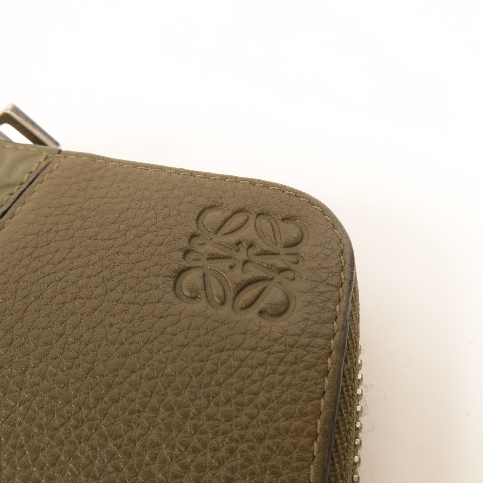 LOEWE 牛皮皮革Puzzle長錢包