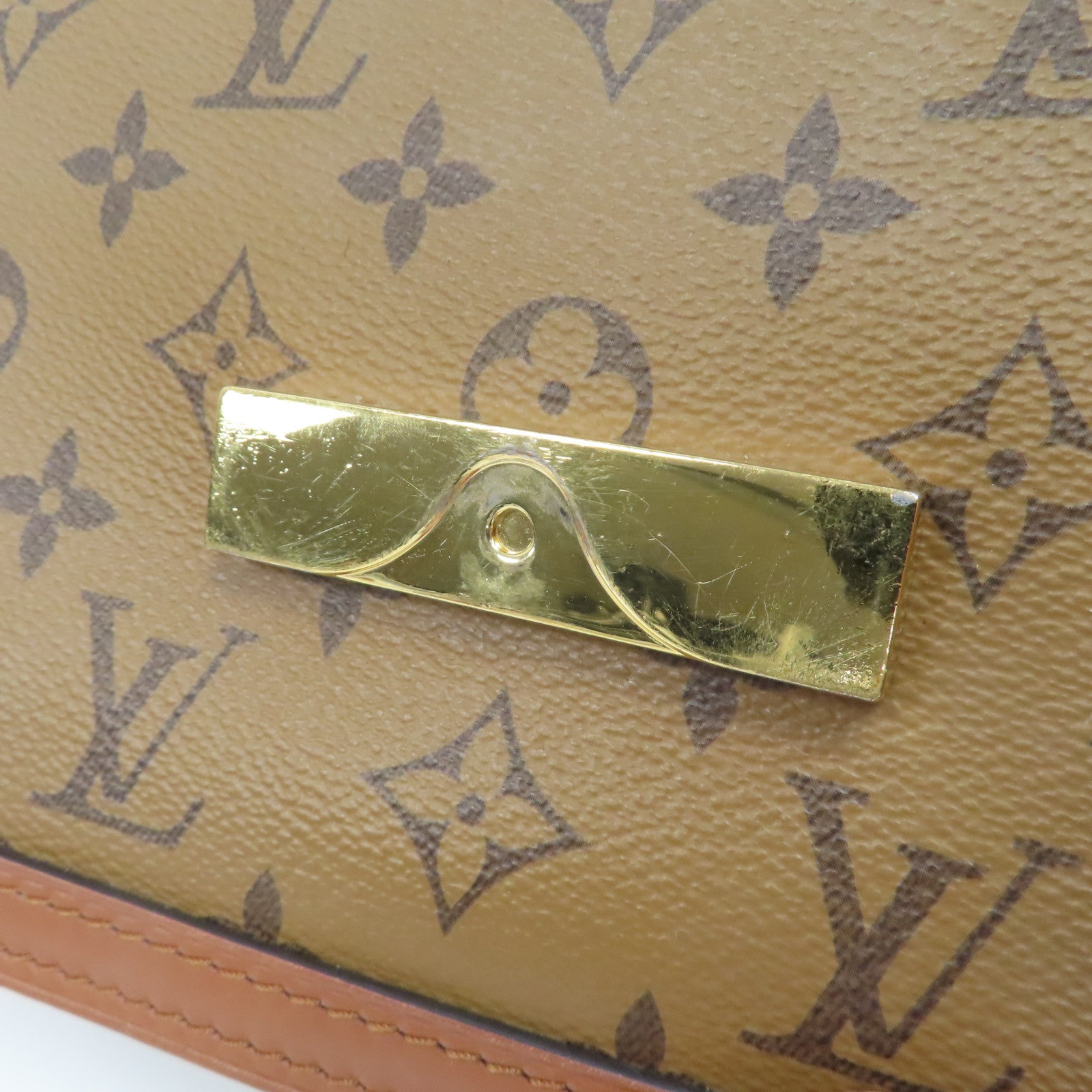 LOUIS VUITTON Monogram Dauphine MM金扣鏈帶肩背袋啡色