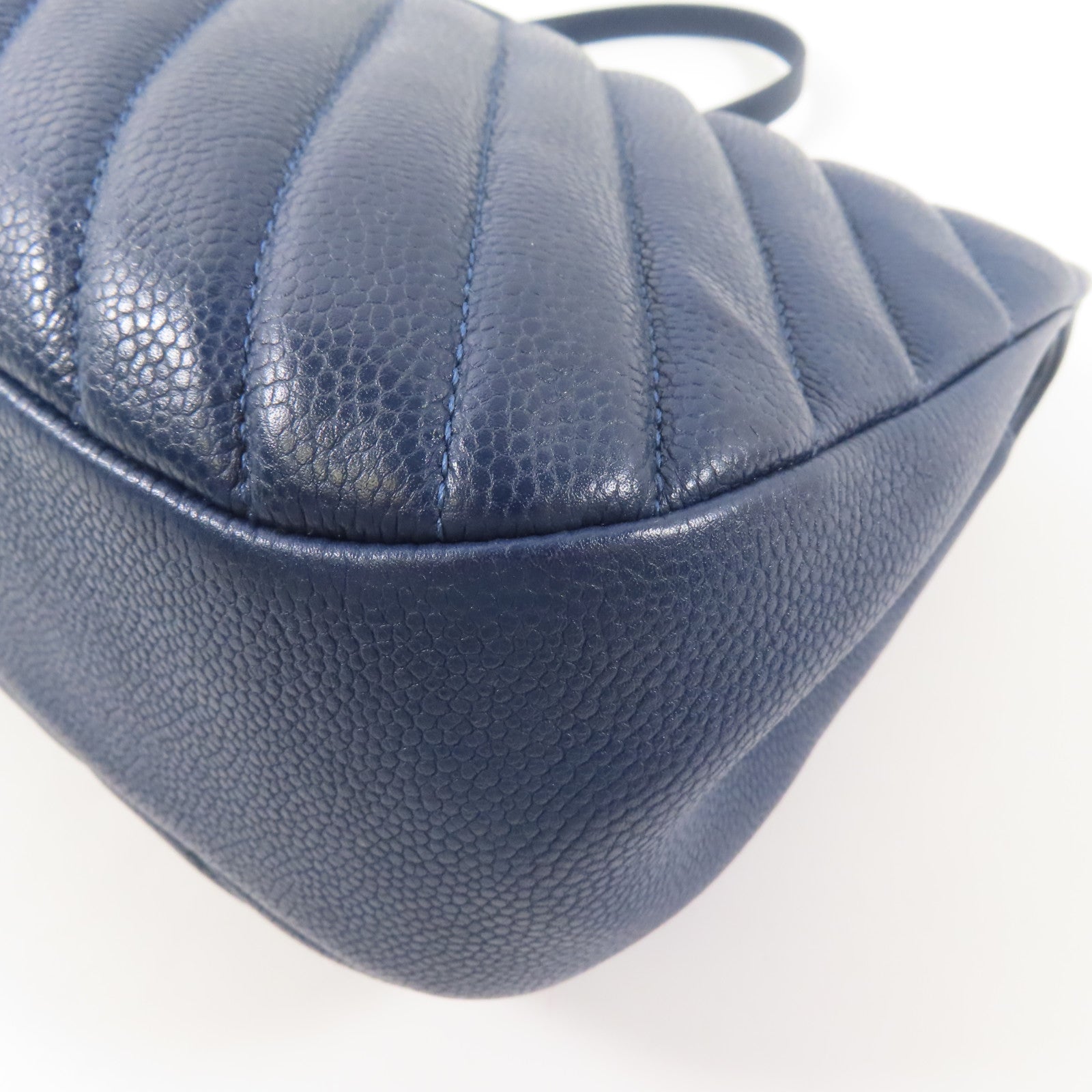 CHANEL 【激減優惠】牛皮皮革Chain Shoulder銀扣鏈帶肩背袋