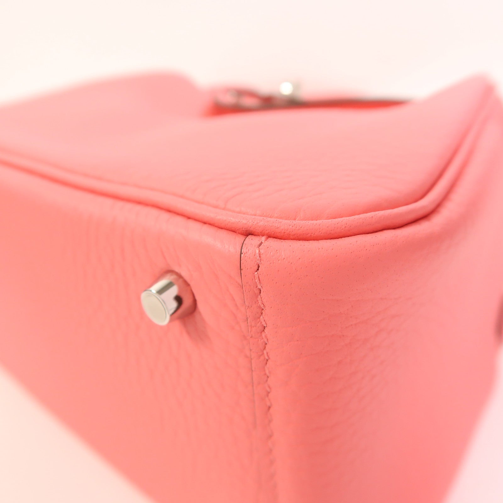 HERMES Clemence皮革Mini Lindy銀扣手挽肩背兩用袋Rose Azalee