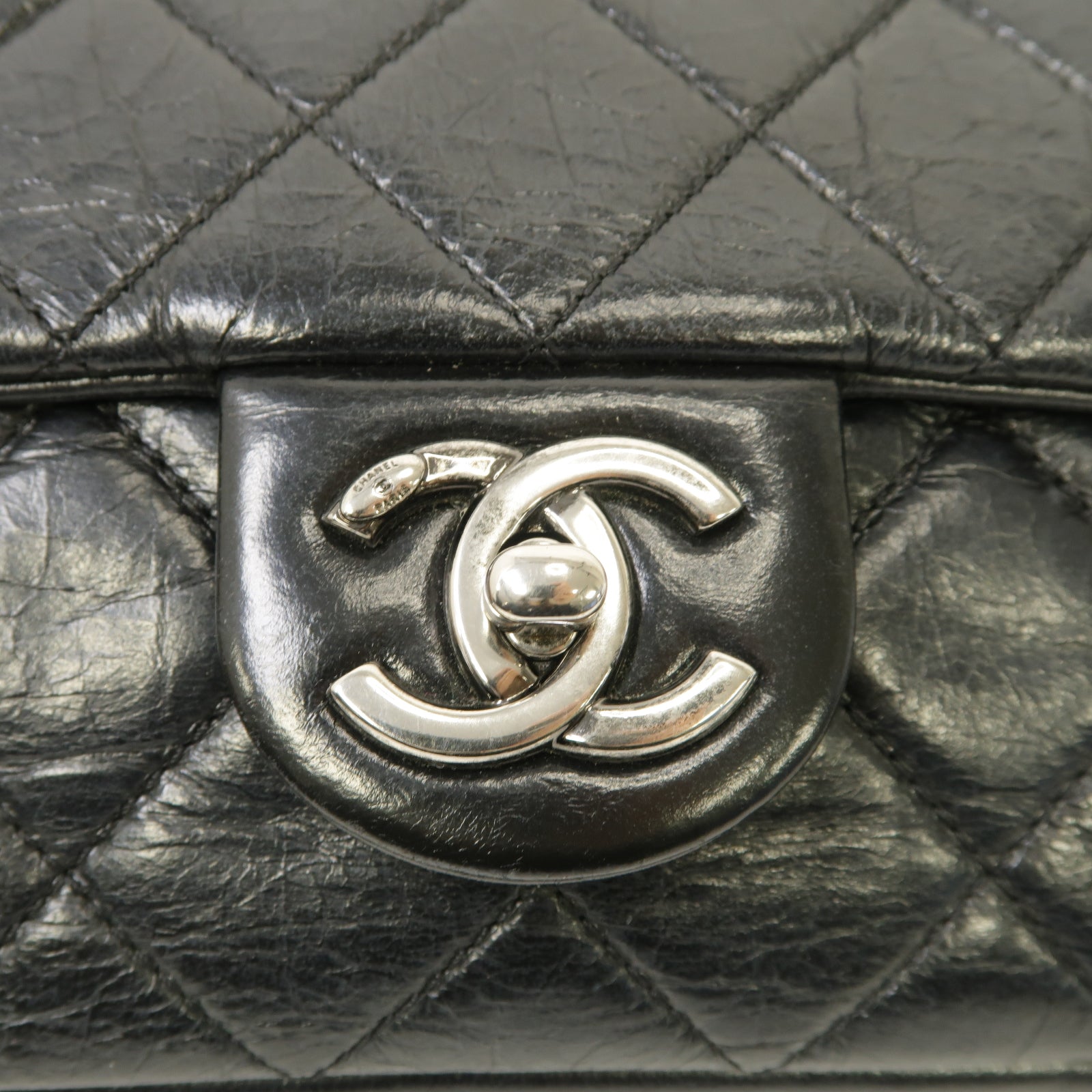 CHANEL 【激減優惠】菱格牛皮皮革Chain Shoulder銀扣鏈帶肩背袋黑色