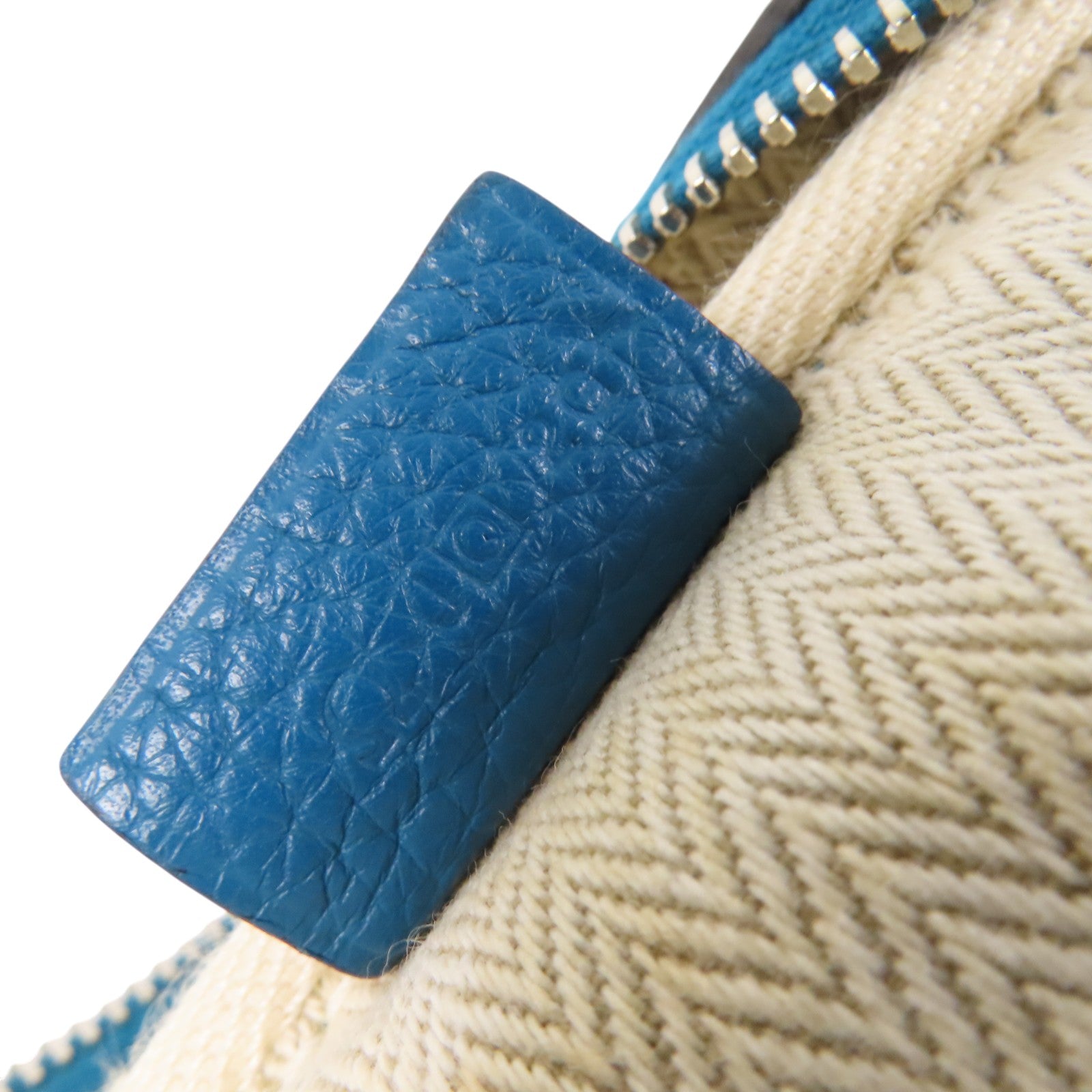 HERMES Clemence皮革Victoria銀扣手挽袋