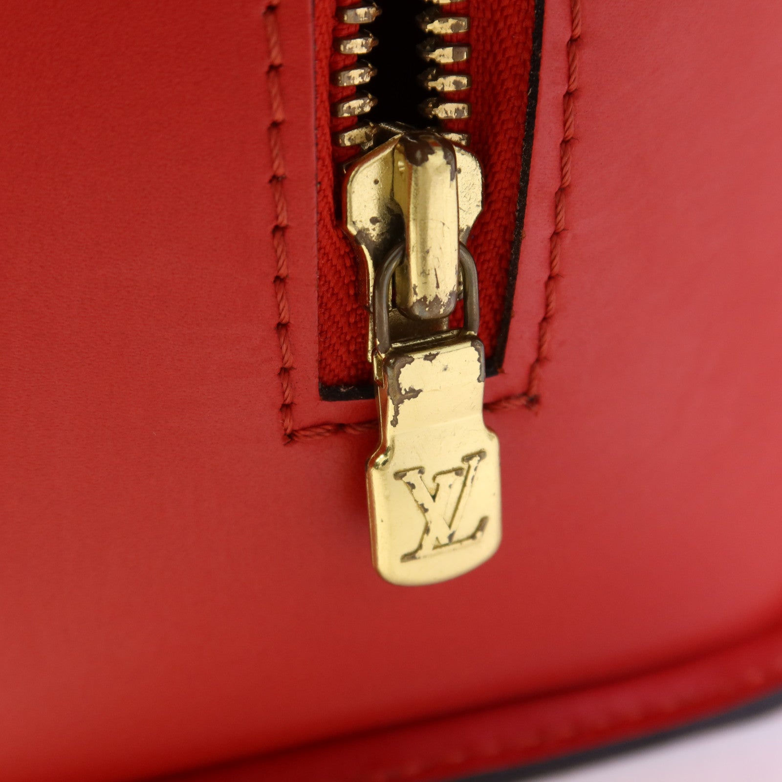 LOUIS VUITTON 【激減優惠】Epi Pont Neuf金扣手挽袋
