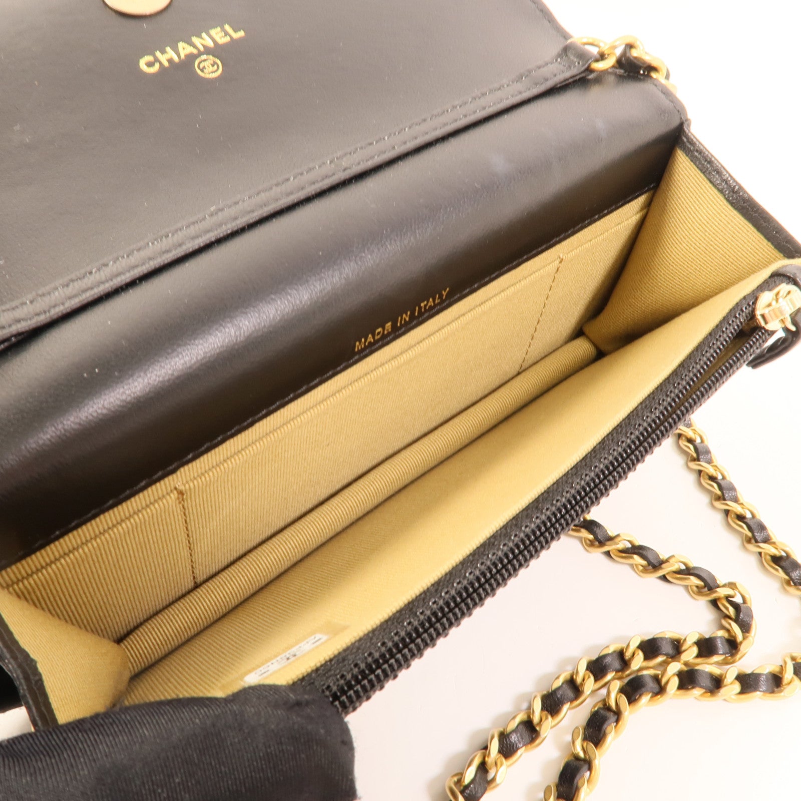CHANEL 羊皮皮革Phone Bag肩背袋