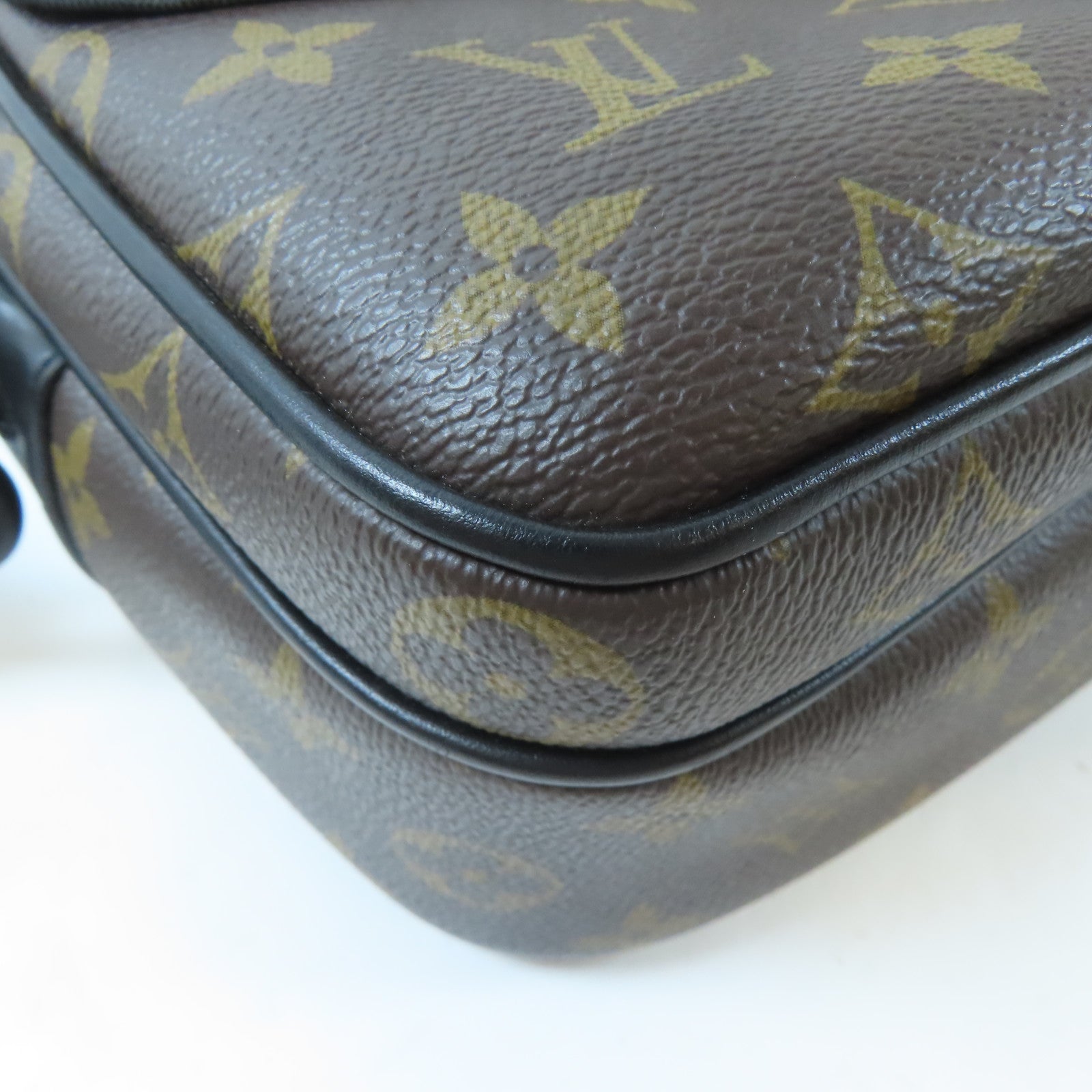 LOUIS VUITTON Monogram Slock Messenger黑扣手挽肩背兩用袋啡色