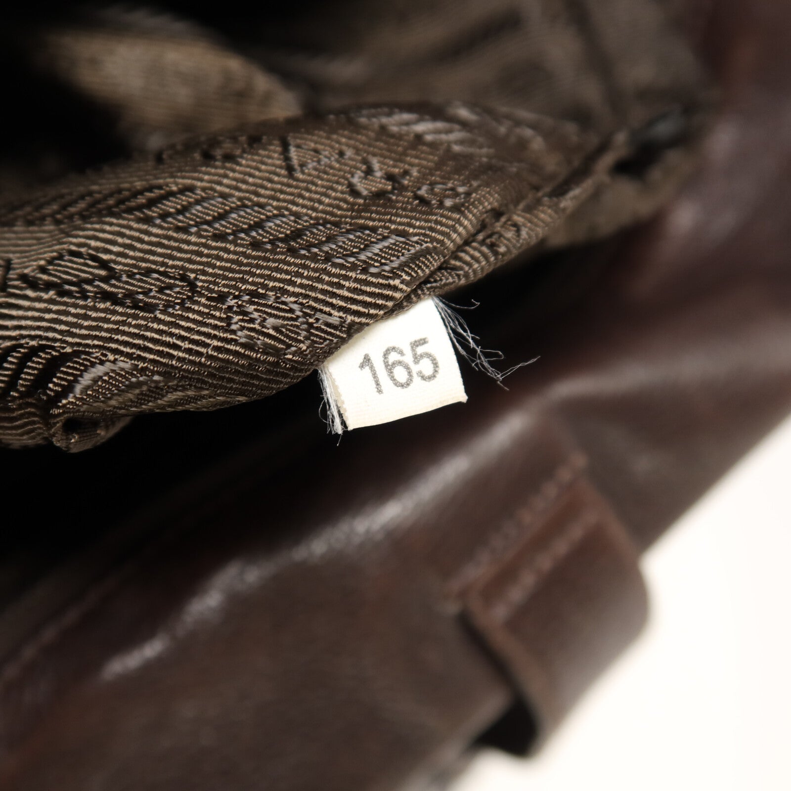 PRADA Cervo皮革Messenger Bag肩背袋