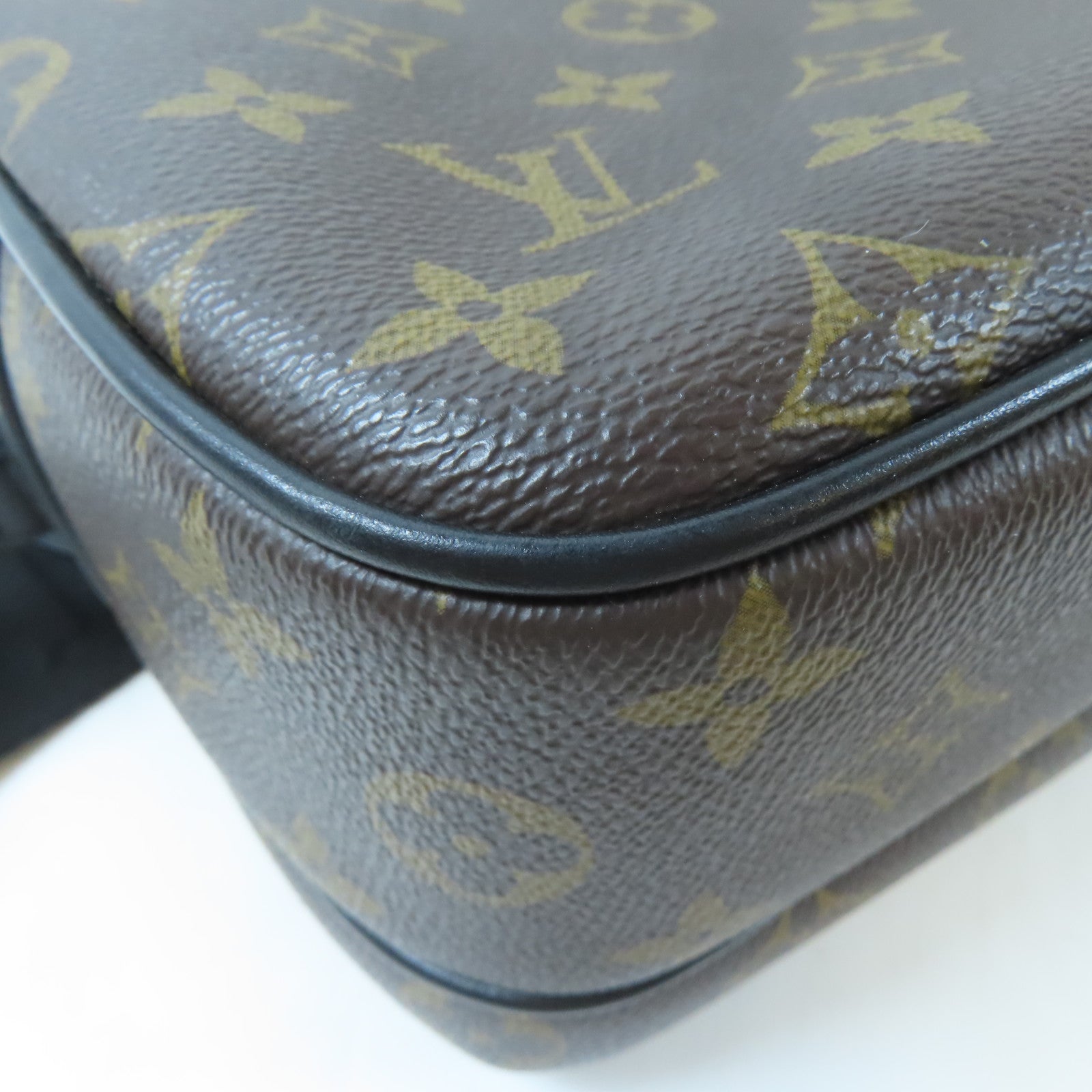 LOUIS VUITTON Monogram Slock Messenger黑扣手挽肩背兩用袋啡色