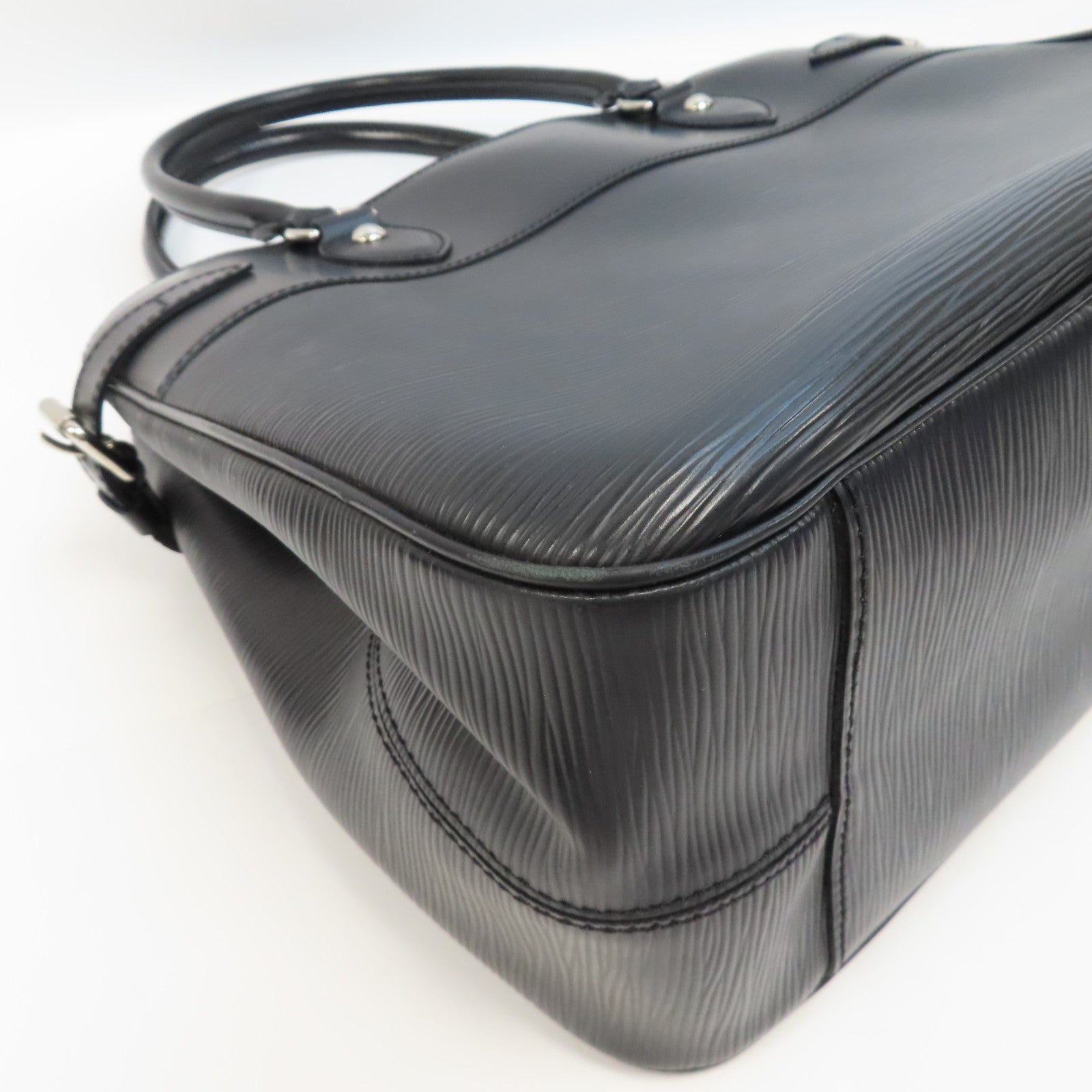 LOUIS VUITTON Epi Passy PM銀扣手挽袋黑色
