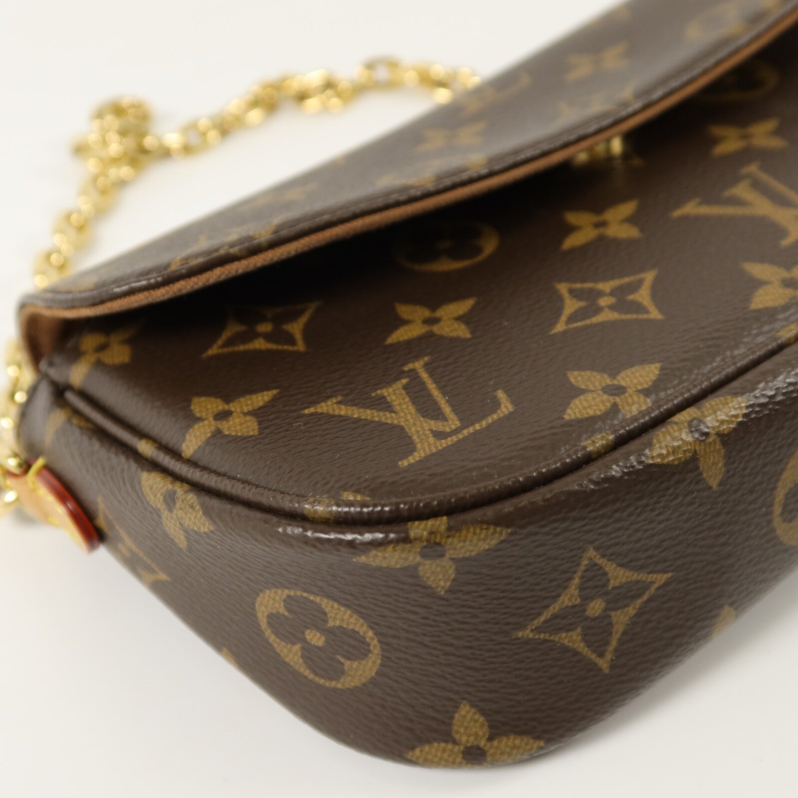 LOUIS VUITTON Monogram Wallet On Chain Ivy肩背袋