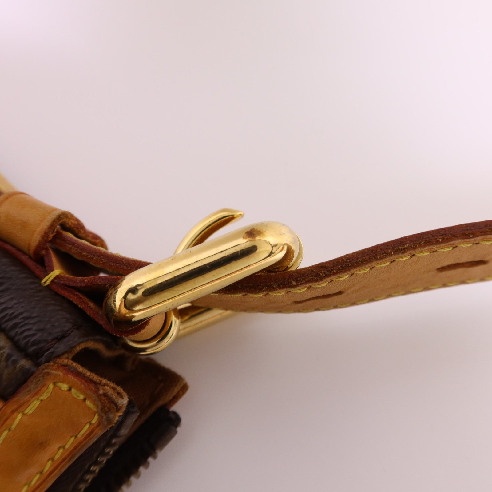 LOUIS VUITTON Monogram Tulum GM金扣肩背袋