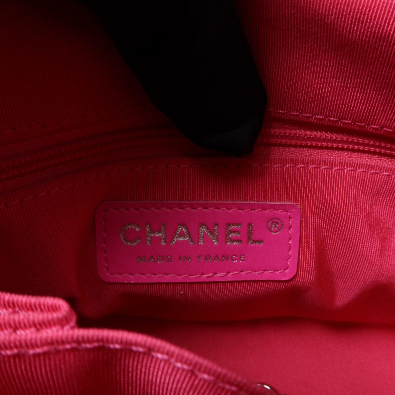 CHANEL 牛皮皮革Gabrielle Small鏈帶肩背袋