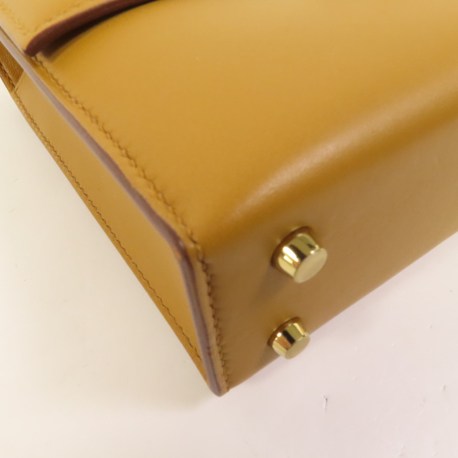 HERMES Tadelakt皮革Verrou Mini金扣鏈帶肩背袋Sesame