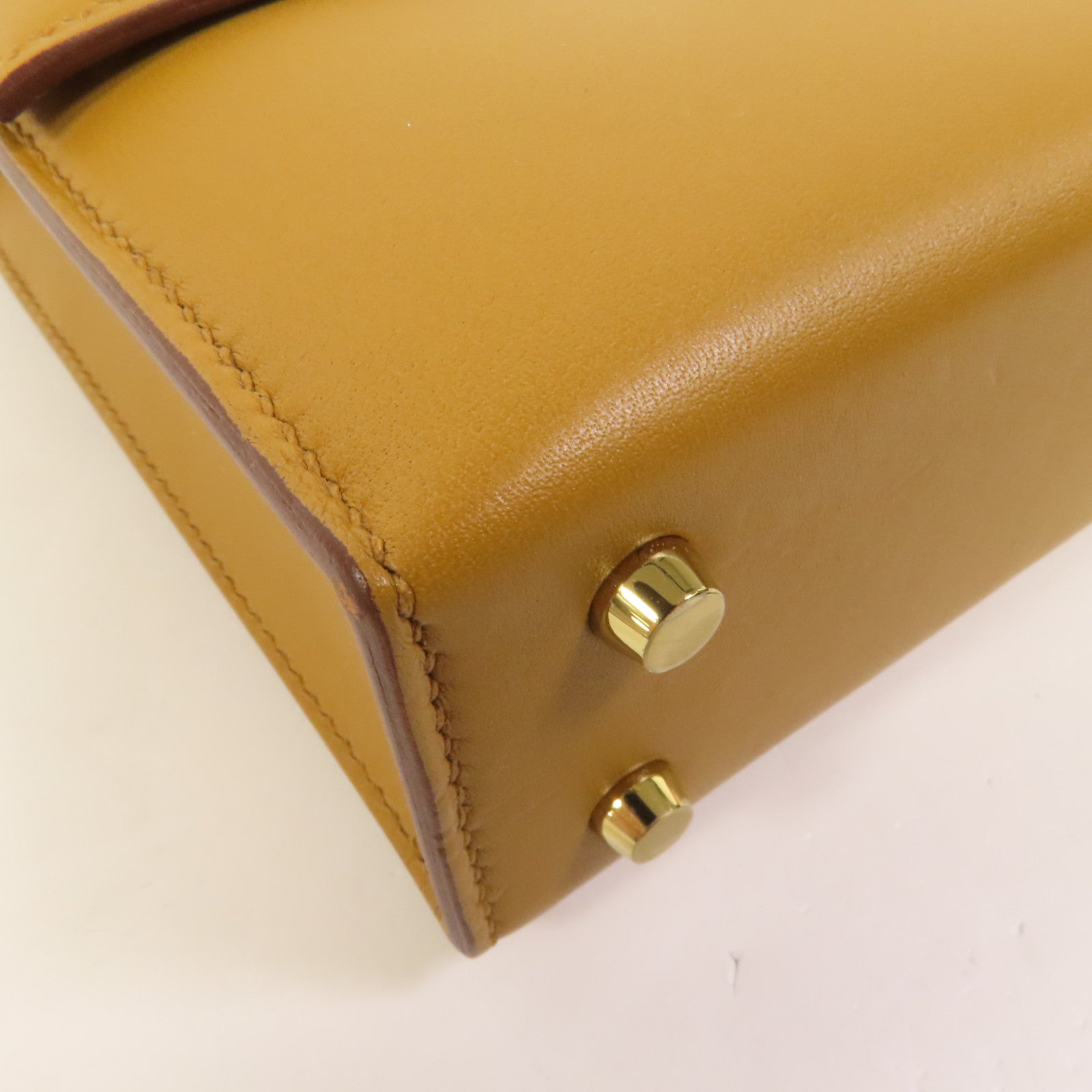 HERMES Tadelakt皮革Verrou Mini金扣鏈帶肩背袋Sesame