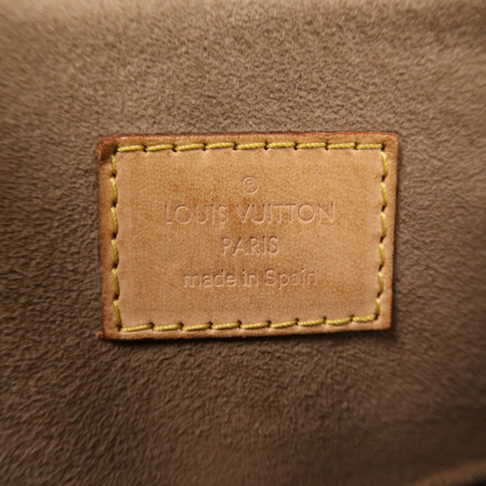 LOUIS VUITTON Monogram Multicolore Greta金扣肩背袋