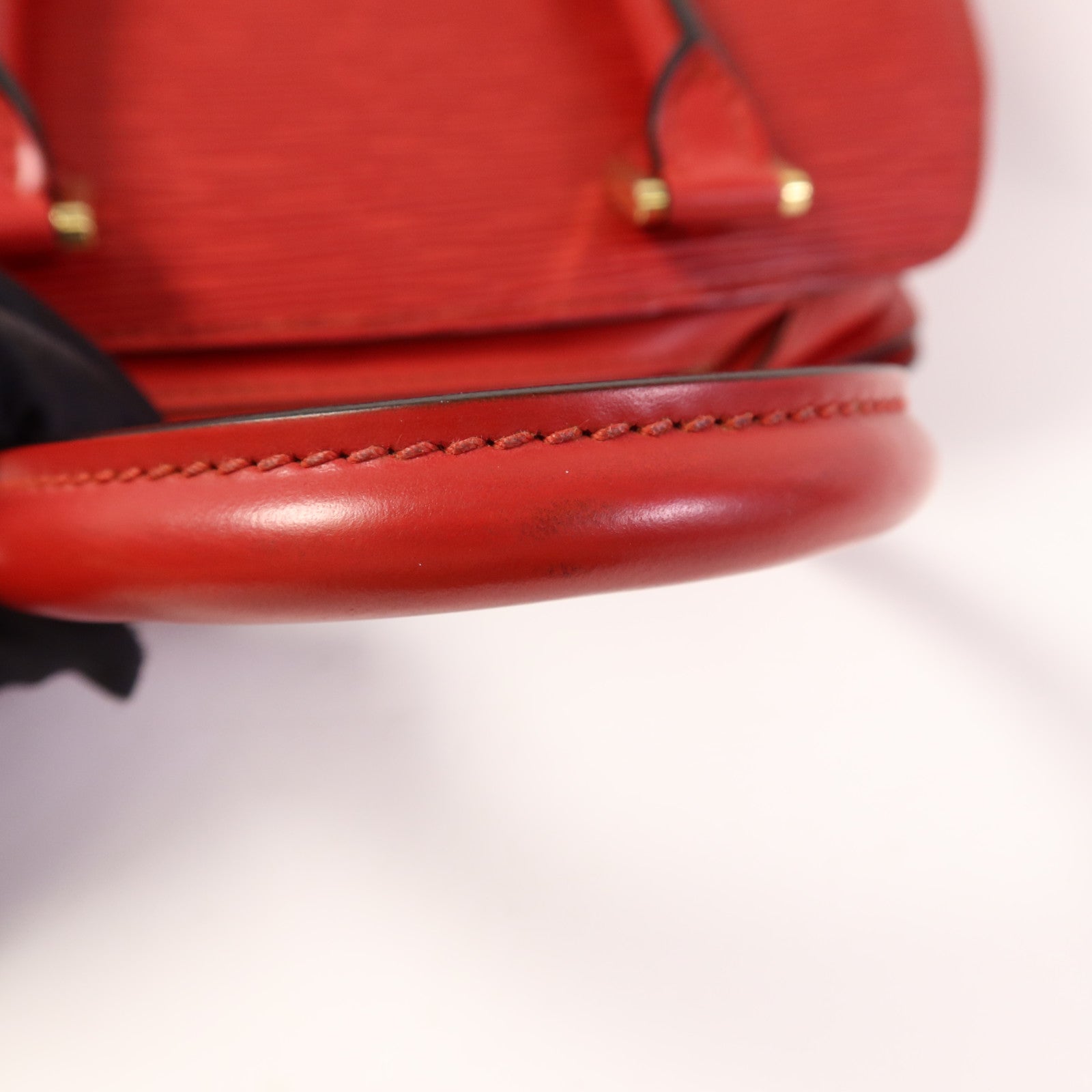 LOUIS VUITTON Epi Pont Neuf金扣手挽袋