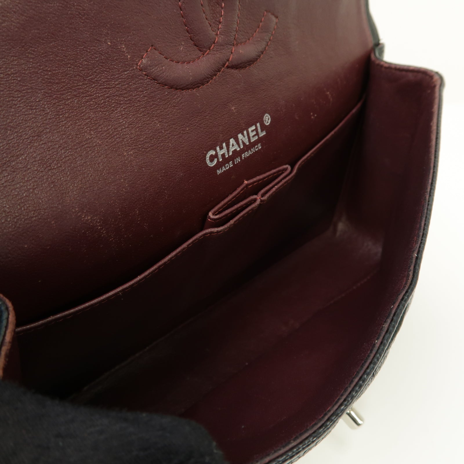 CHANEL 菱格Caviar皮革Classic 25銀扣鏈帶肩背袋黒色