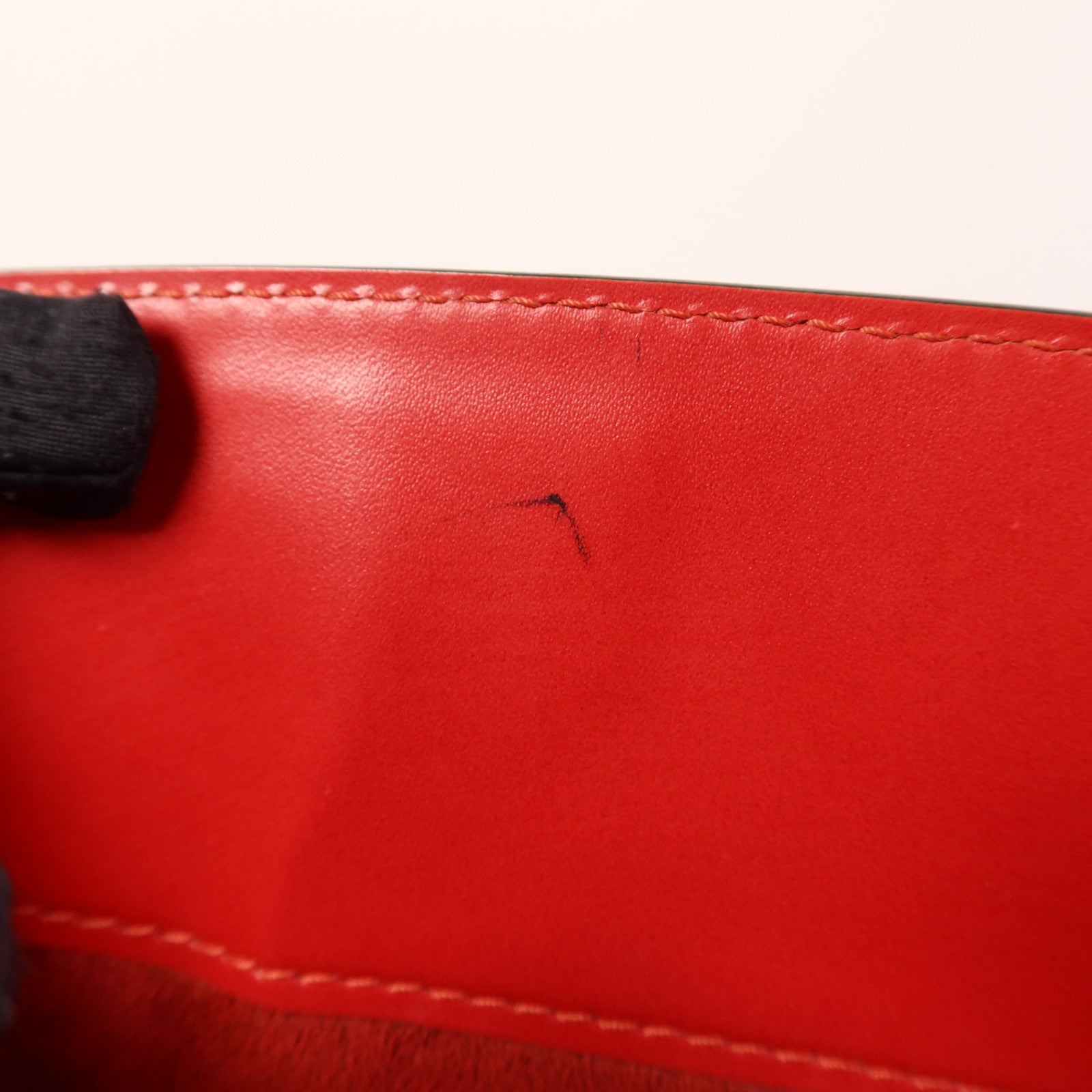 LOUIS VUITTON Epi Pont Neuf金扣手挽袋