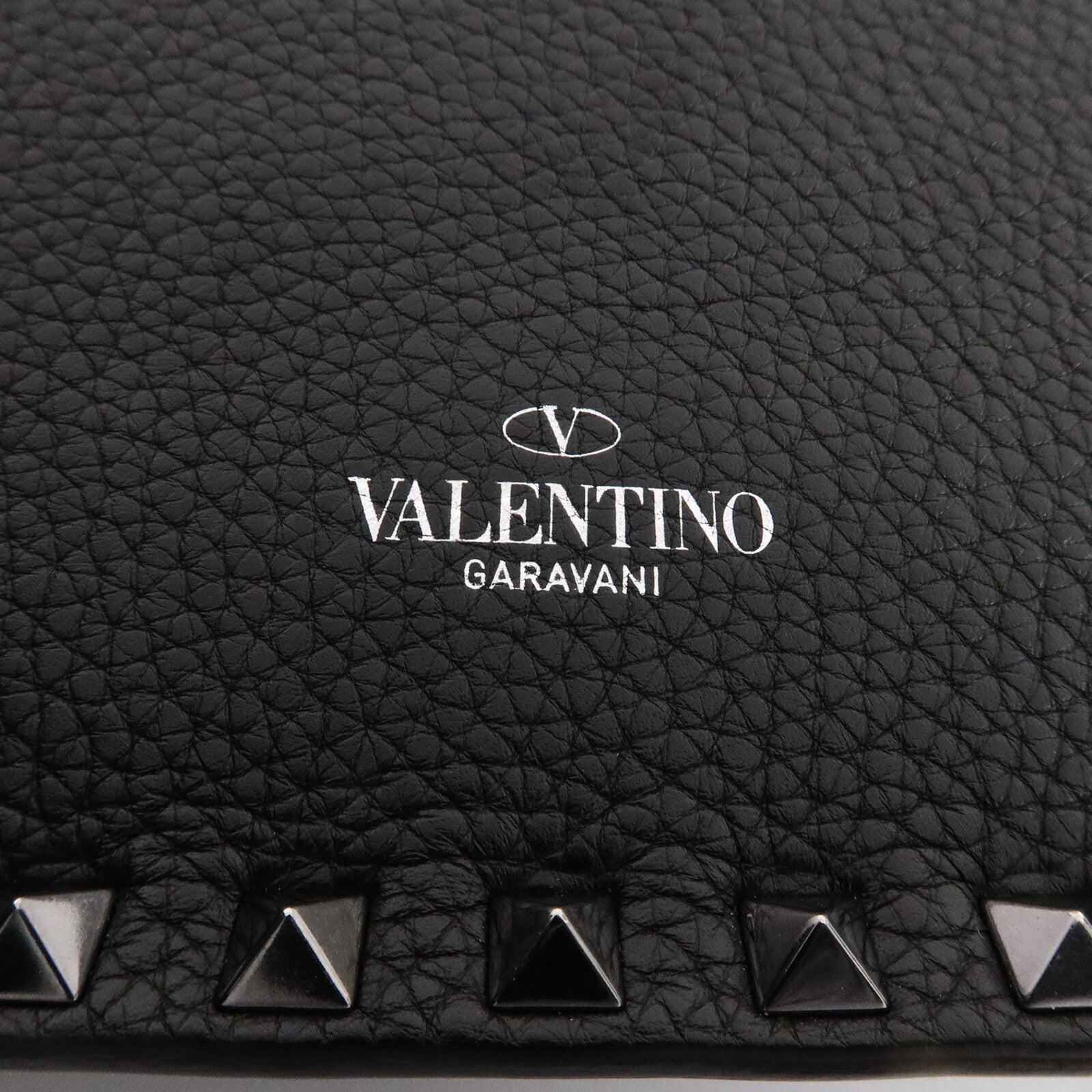 Valentino 牛皮皮革Rockstud Clutch手拿包