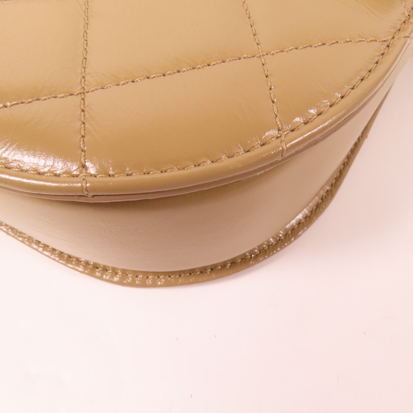 CHANEL 牛皮皮革Chain Shoulder金扣鏈帶肩背袋