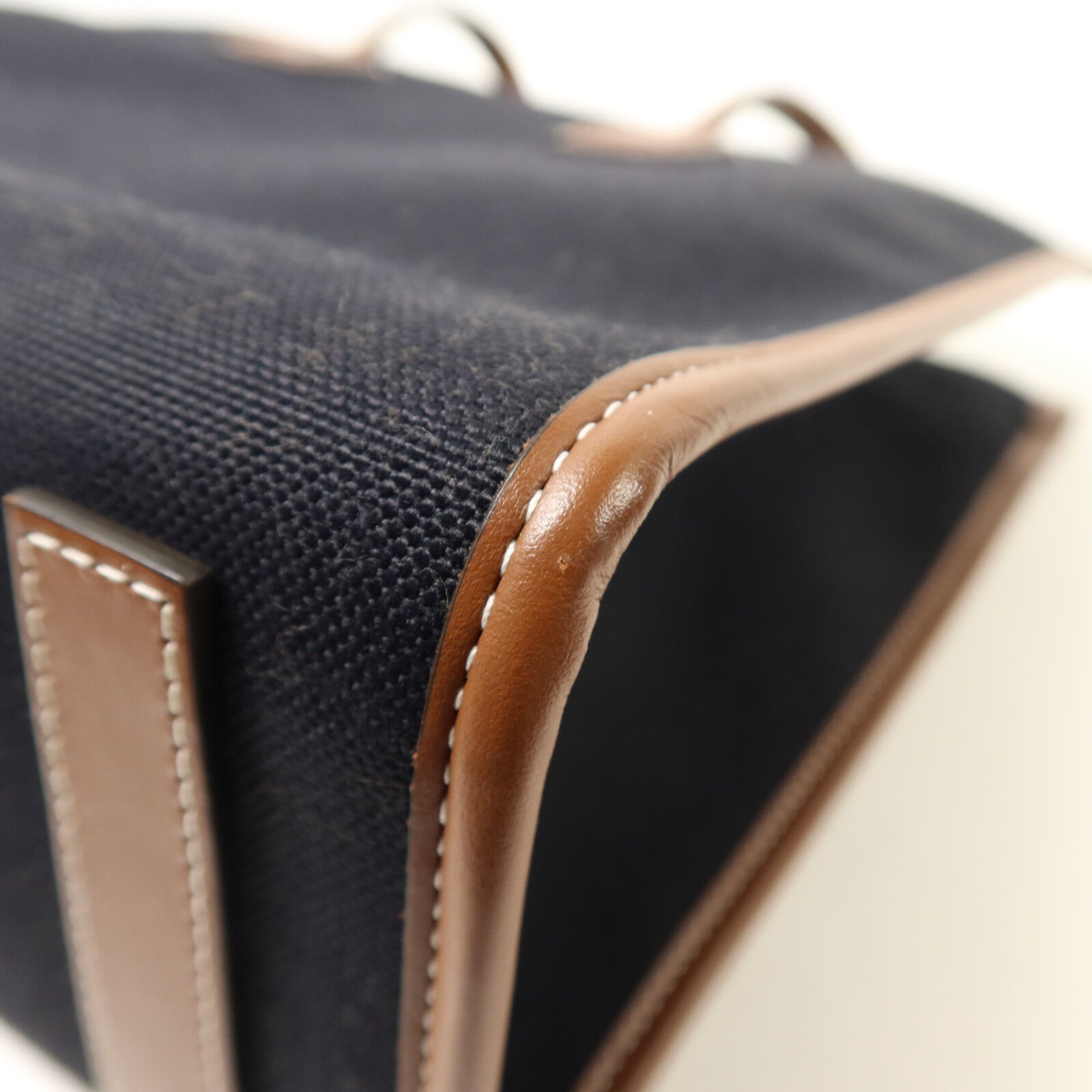 BURBERRY 帆布Freya Tote手挽袋