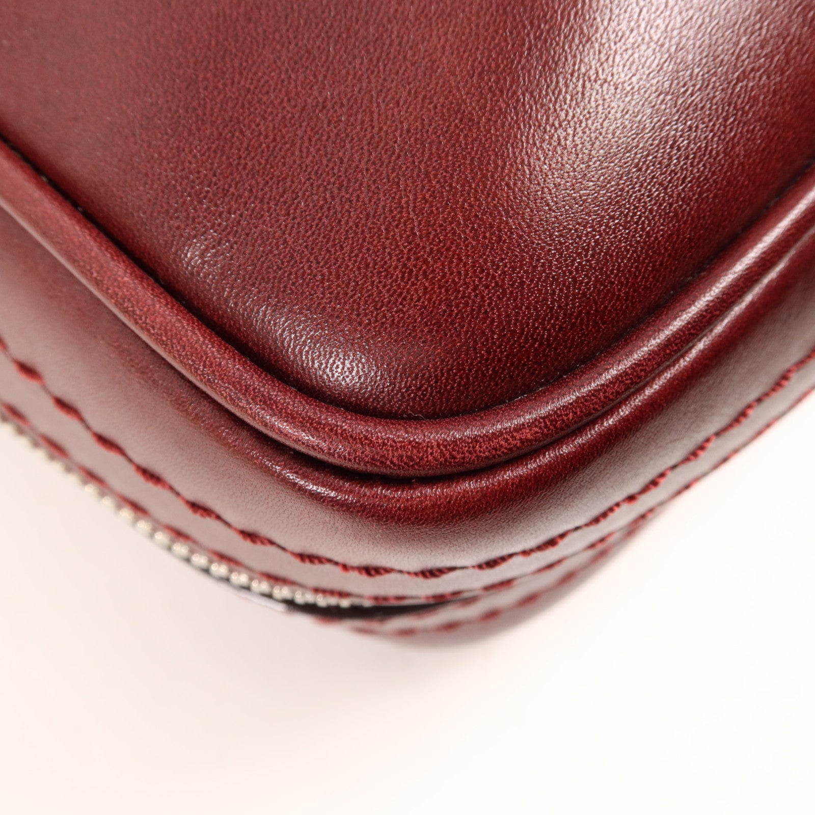 LOUIS VUITTON 牛皮皮革Shoulder Bag銀扣肩背袋